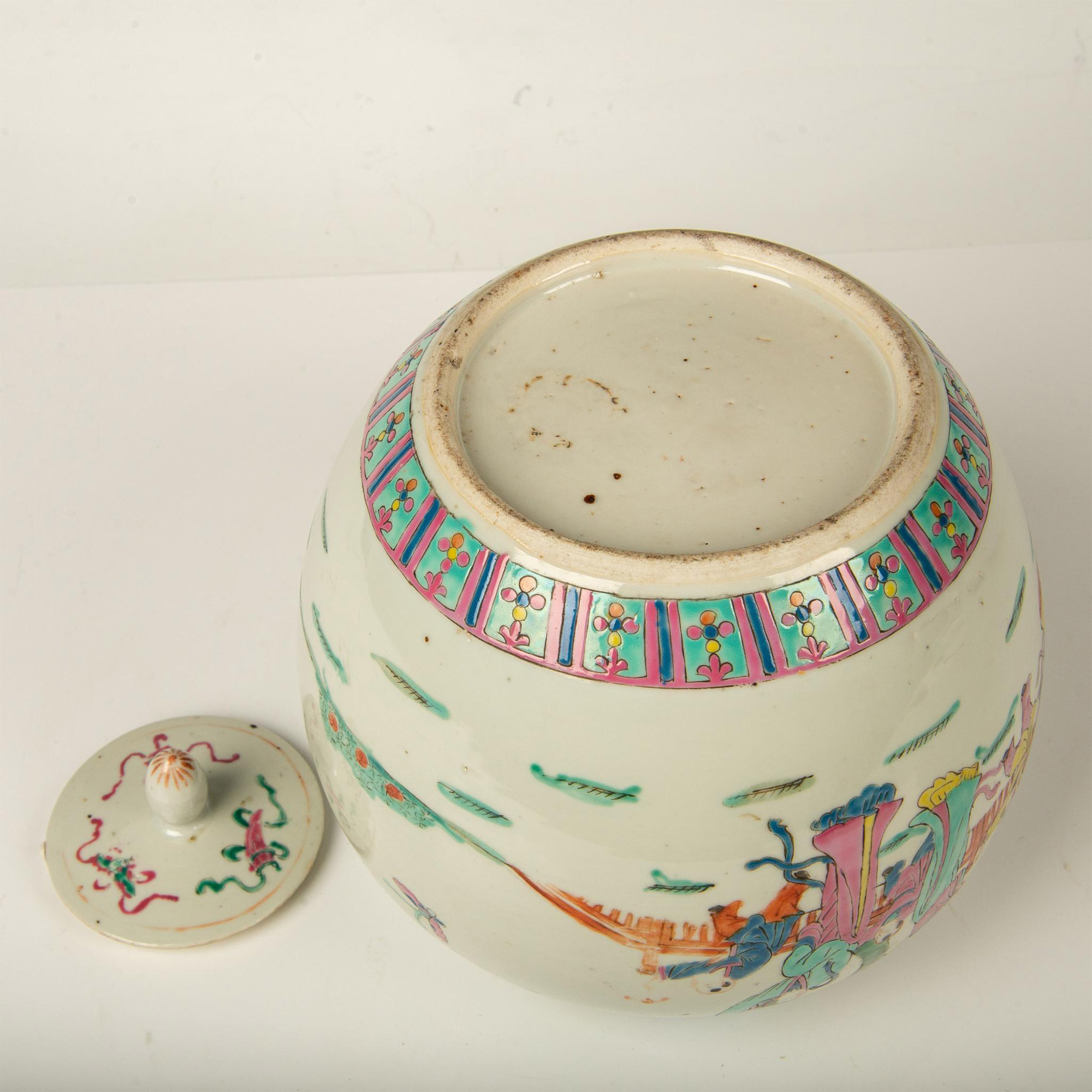 Antique Chinese Porcelain Covered Ginger Pot - Image 6 of 6