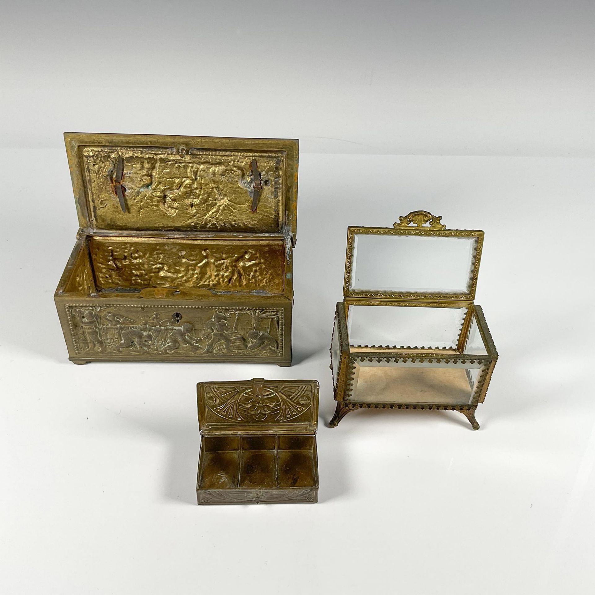 3pc Vintage Ornate Brass Dresser Boxes - Bild 2 aus 3
