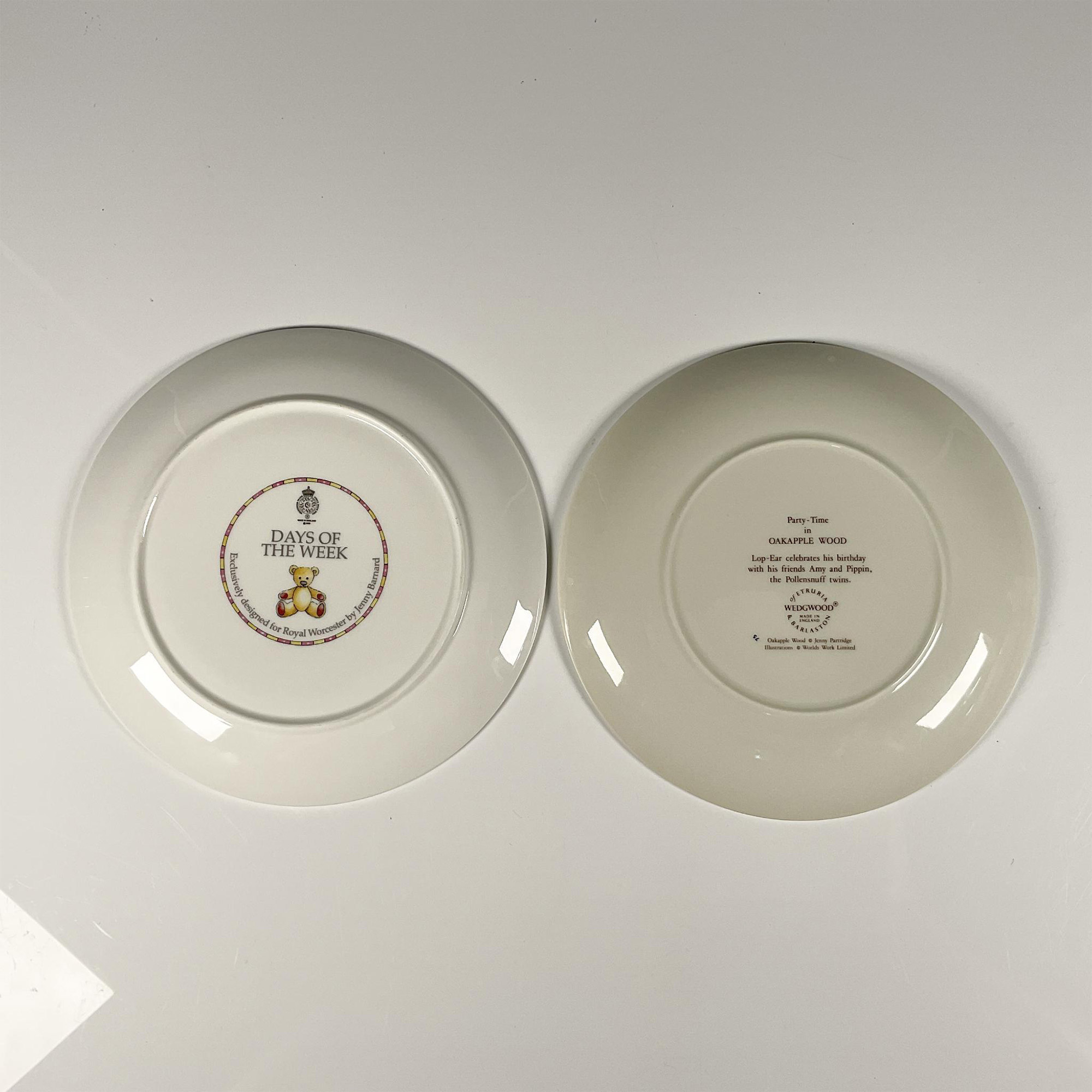 2pc Royal Worcester and Wedgwood Whimsical Plates - Image 2 of 2