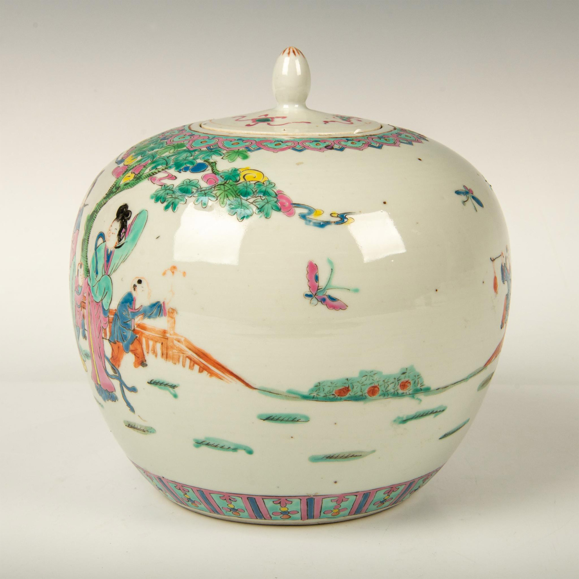 Antique Chinese Porcelain Covered Ginger Pot - Image 3 of 6