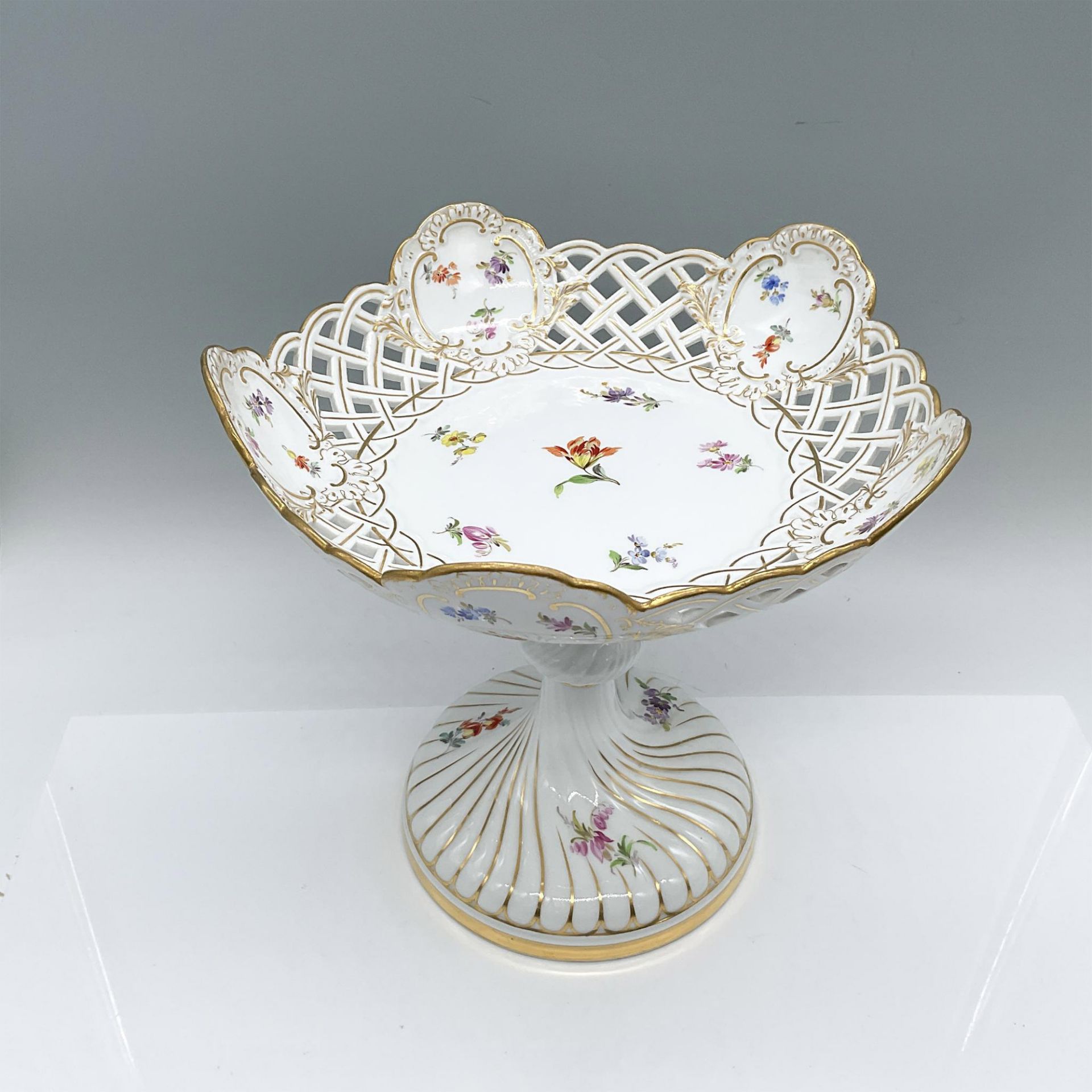 Antique Meissen Porcelain Openwork Compote Bowl - Bild 2 aus 3