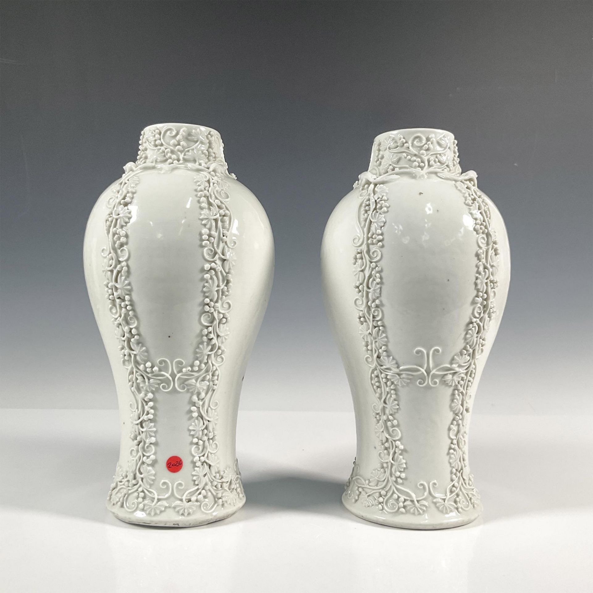 Pair of Chinese Dehua Porcelain Meiping Vases - Image 2 of 4