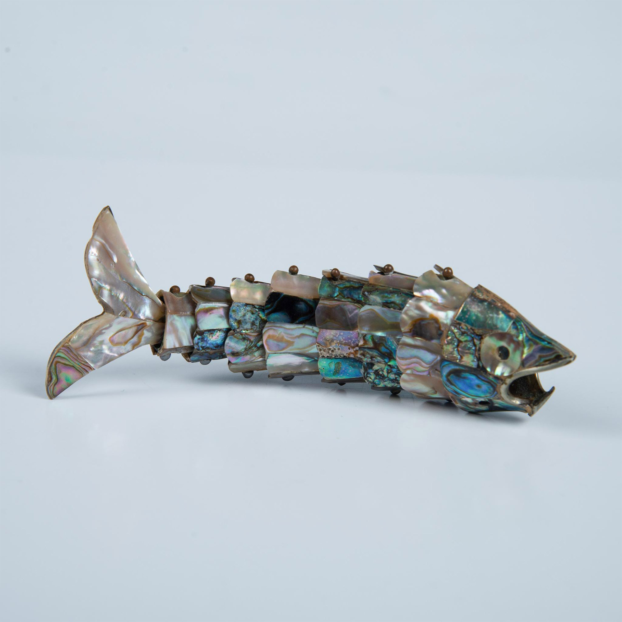 Vintage Abalone and Silver Articulated Fish Bottle Opener - Image 3 of 4
