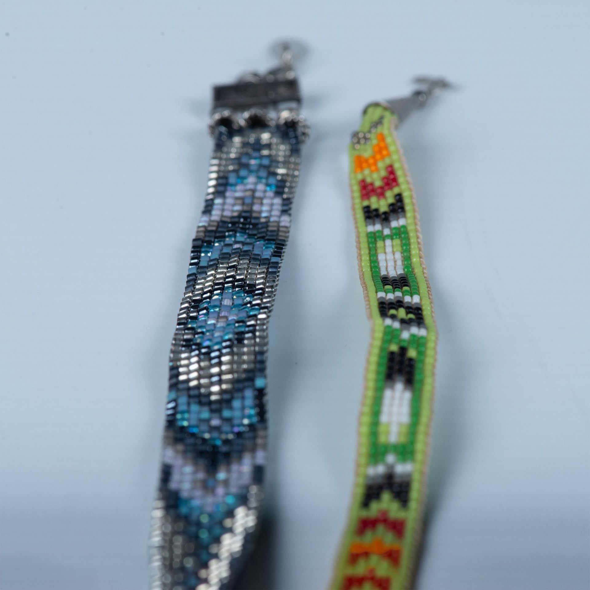 2pc Native American Hand-Woven Bead Bracelets - Image 2 of 5