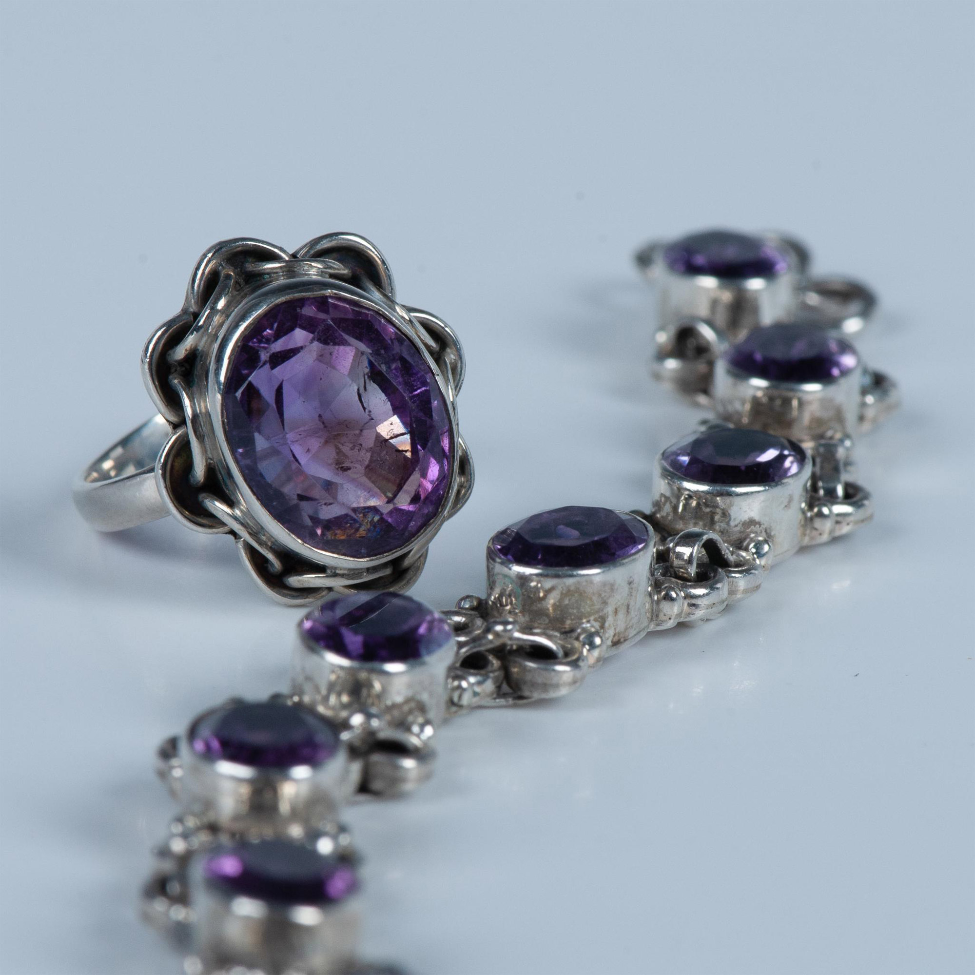 2pc Gorgeous Sterling Silver and Amethyst Ring & Bracelet - Image 8 of 8