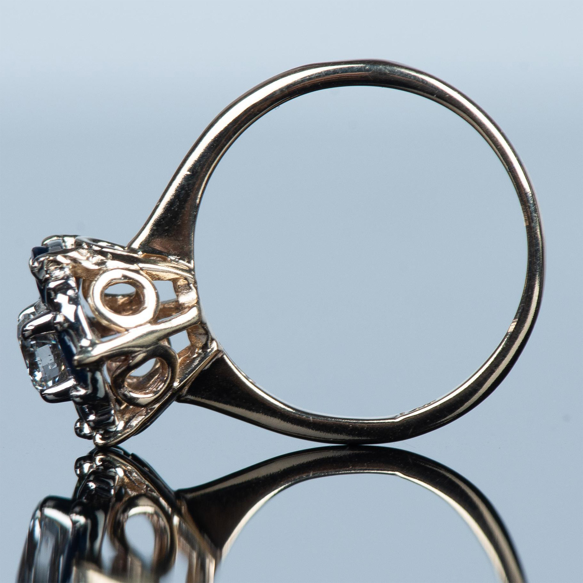 Elegant Two-Tone 14K Gold, Sapphire & Diamond Ring - Image 6 of 9