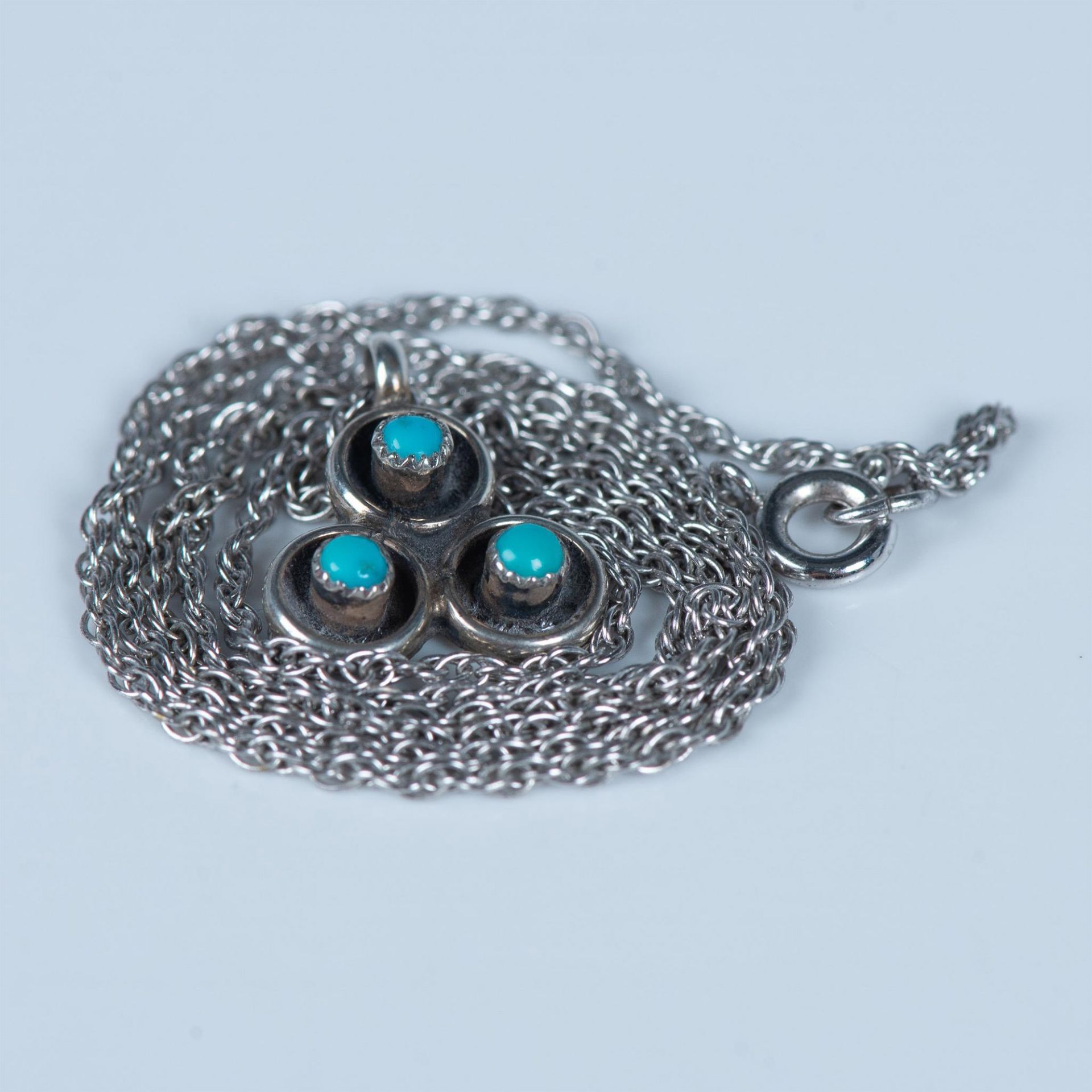 Cute Small Sterling Silver & Turquoise Necklace - Image 3 of 5