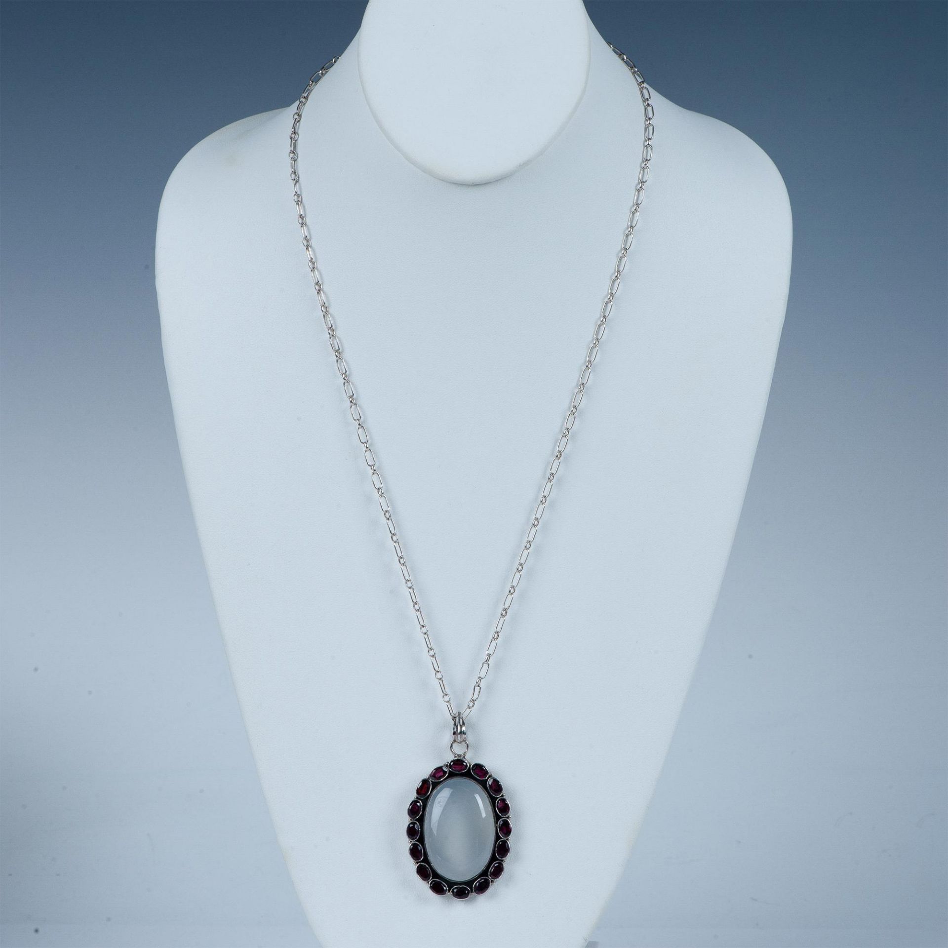 Vintage Sterling Silver, Moonstone & Garnet Pendant Necklace - Image 2 of 7