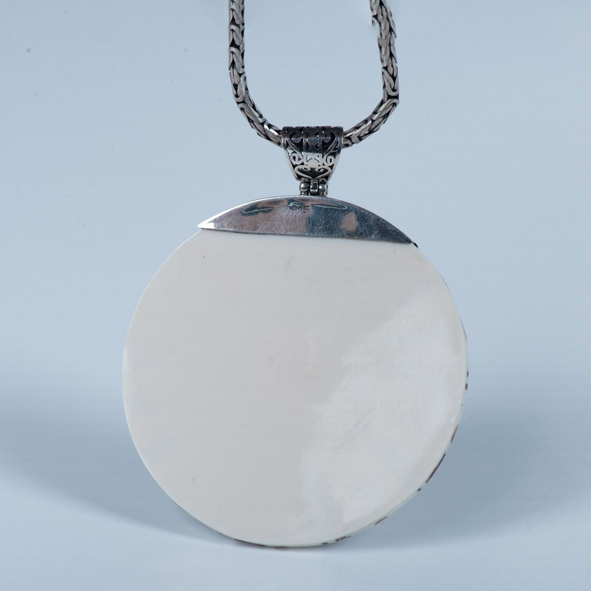 Bold Sterling Silver & Cone Shell Pendant Necklace - Image 4 of 4