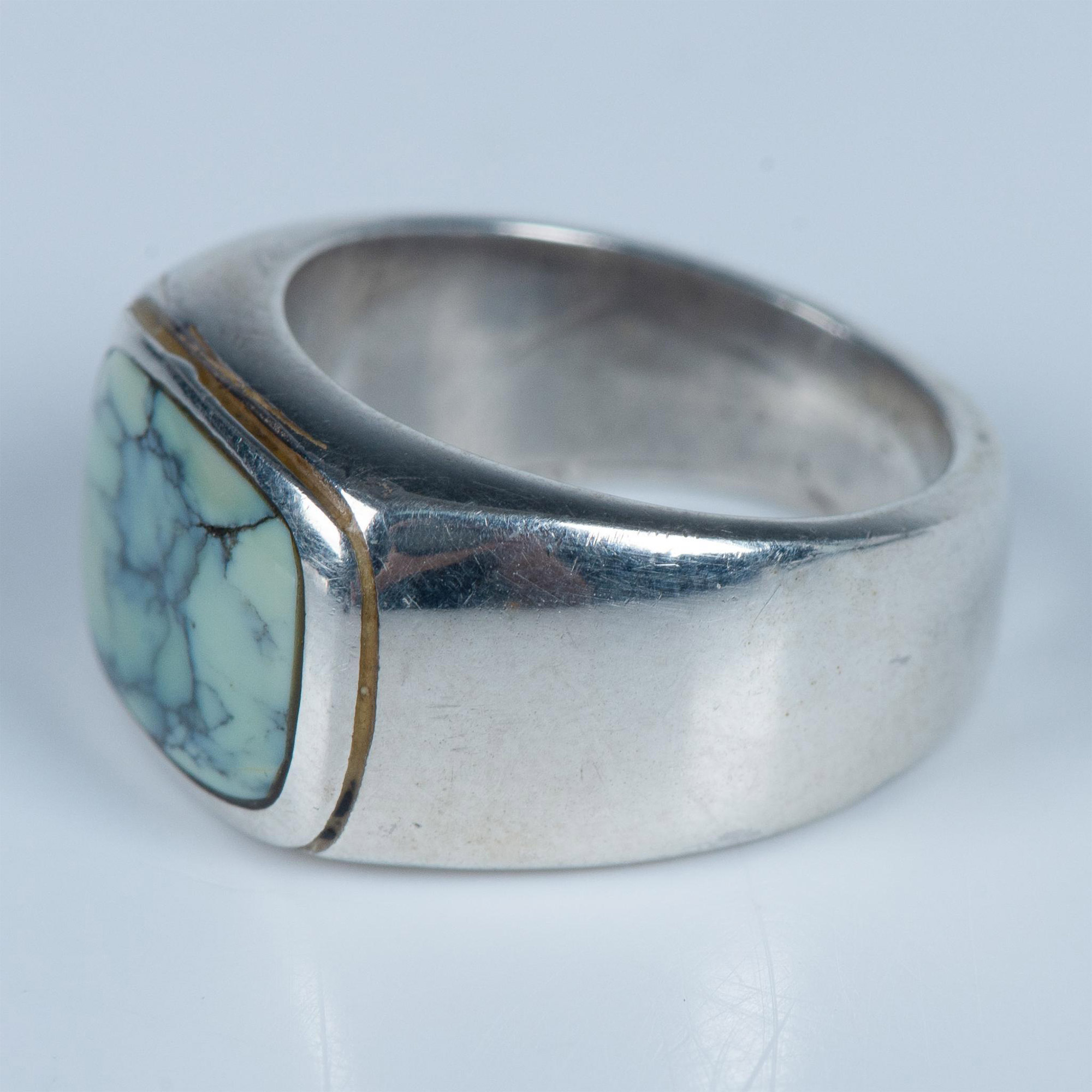 Unique Sterling Silver & Turquoise Flat Band Ring - Image 2 of 6