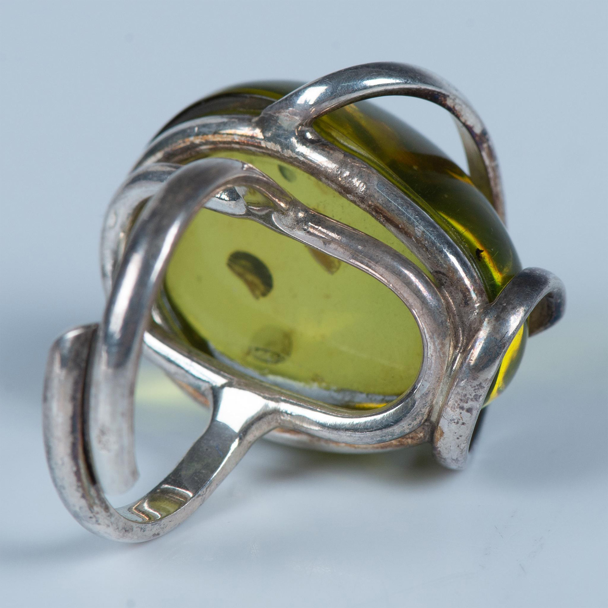2pc Beautiful Cherry and Green Amber Ring & Bracelet - Image 5 of 9