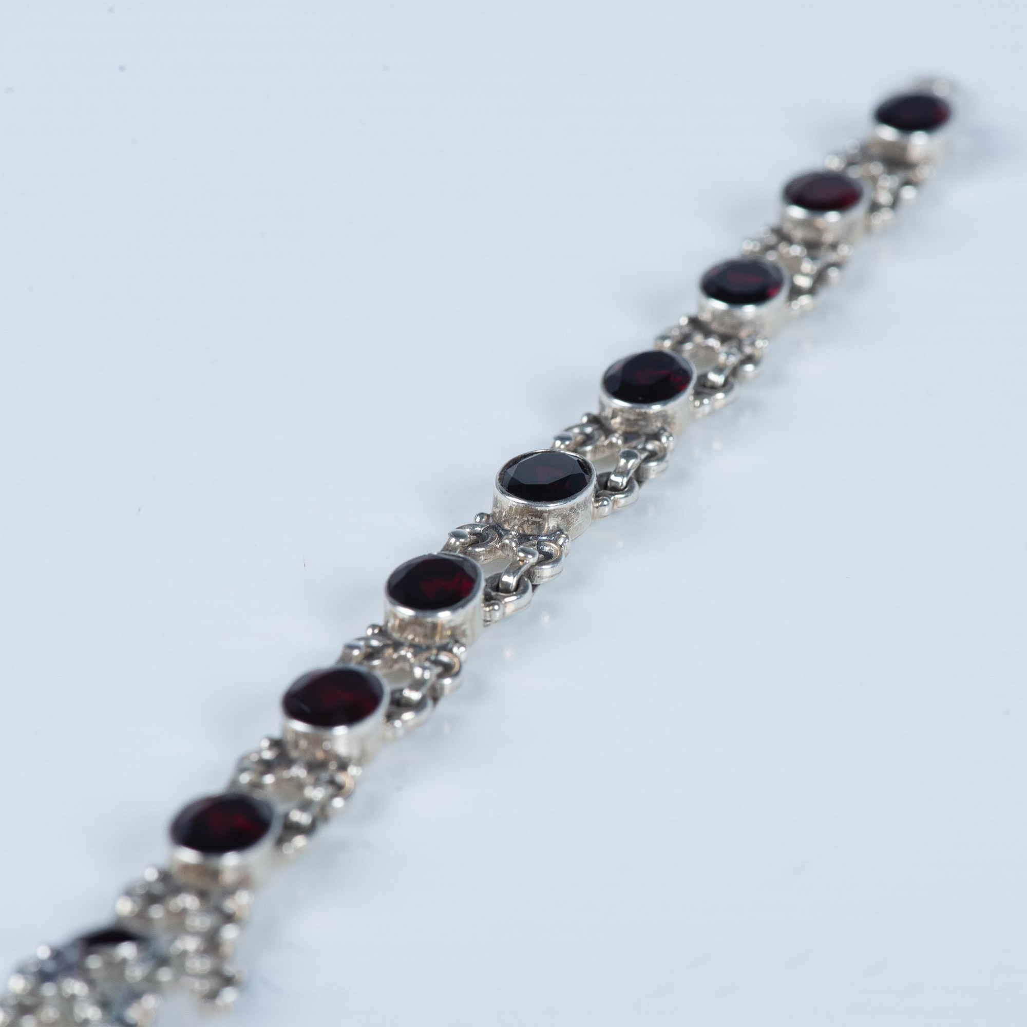 Vintage Sterling Silver and Garnet Bracelet - Image 2 of 4