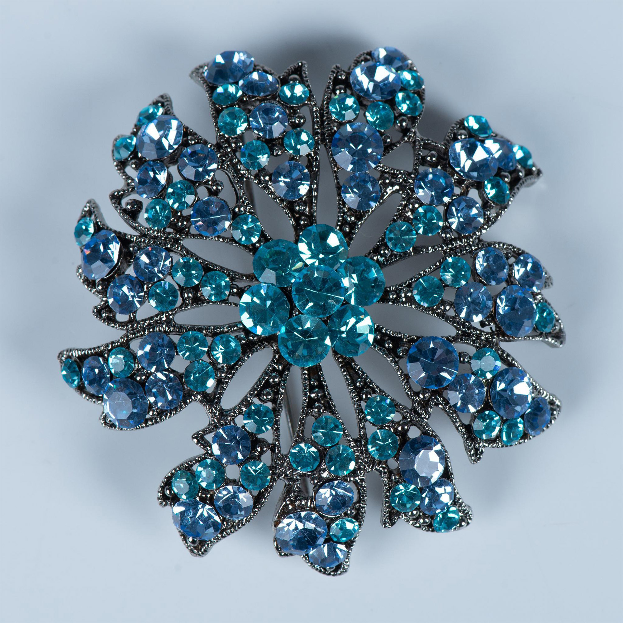 Large Brilliant Blue Rhinestone Flower Brooch