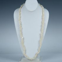 Gorgeous Pearlescent Shell Chip Necklace