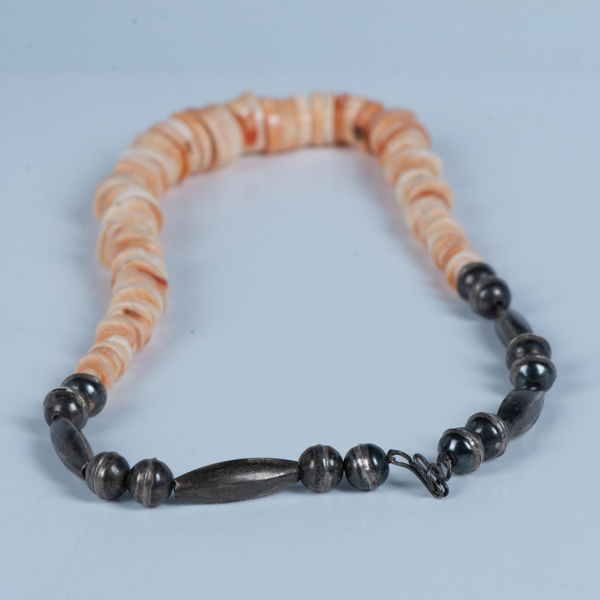 Handmade Native American Heishi Bead Necklace - Image 4 of 5