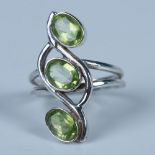 Beautiful Sterling Silver & Green Peridot Stone Ring