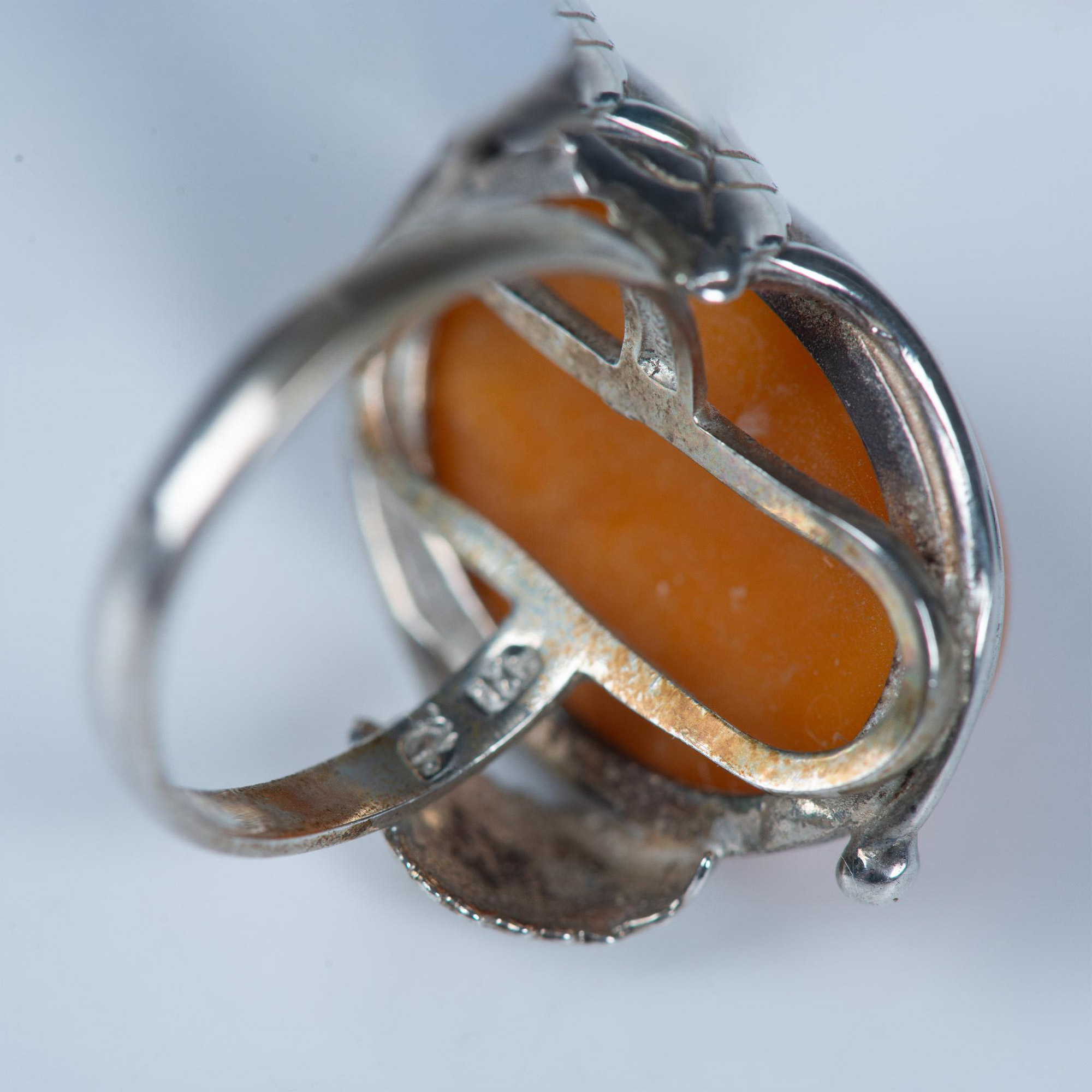 Gorgeous Baltic Amber & Sterling Silver Ring - Image 3 of 6