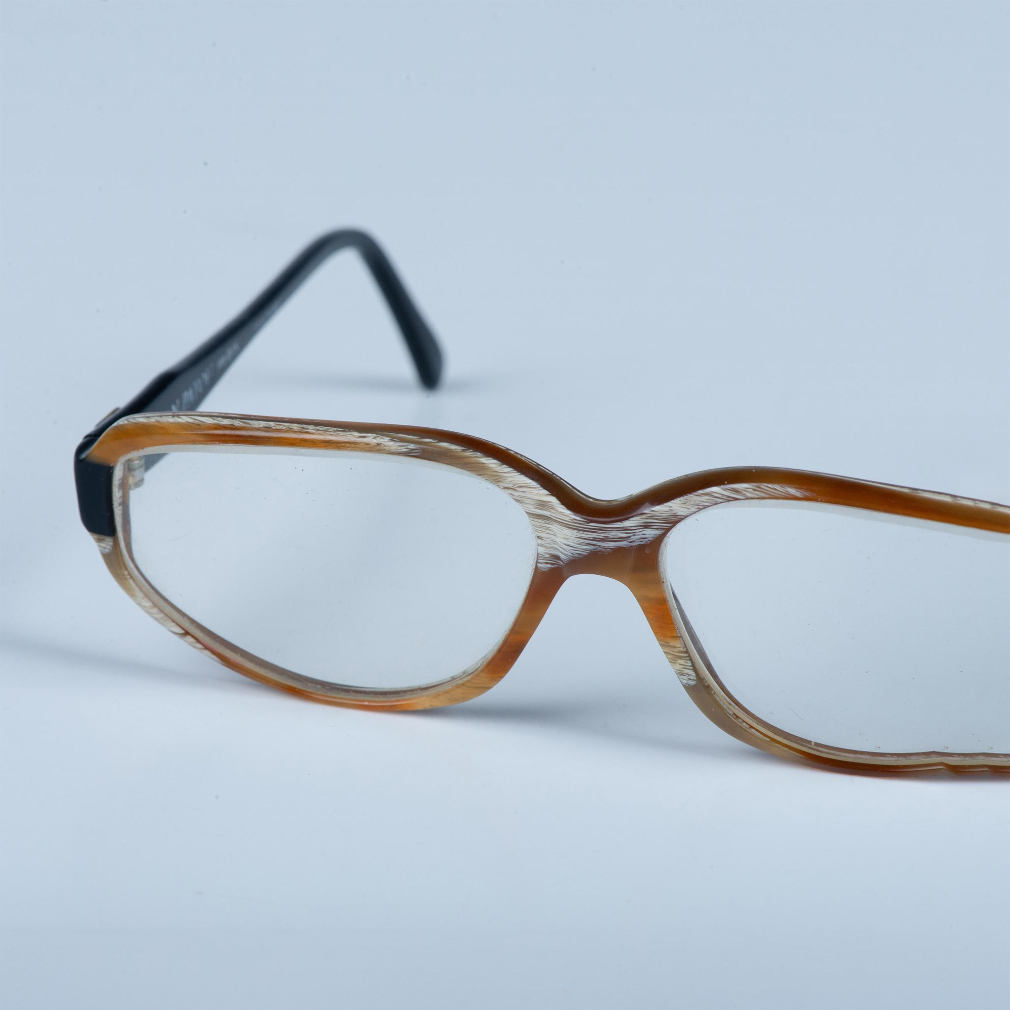 2pc Designer Eyeglass Frames - Image 8 of 11
