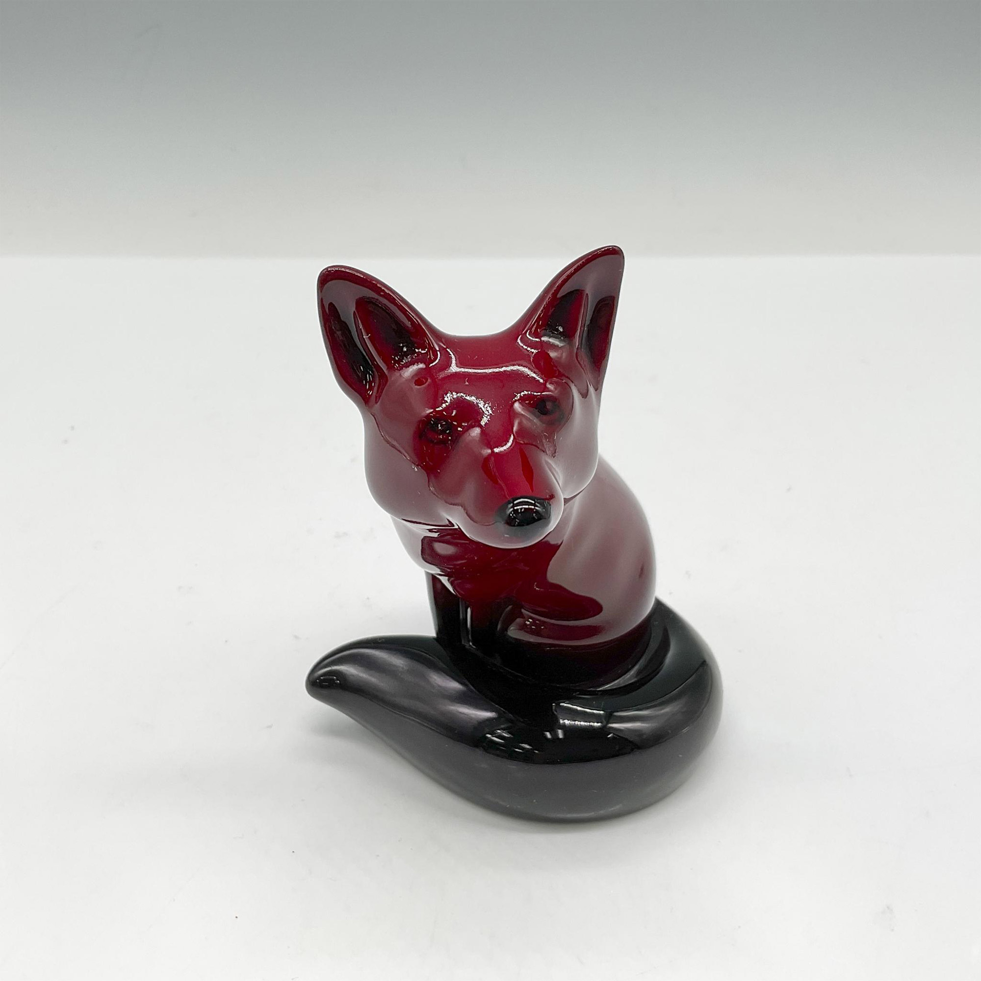 Royal Doulton Flambe Figurine, Seated Fox HN147B