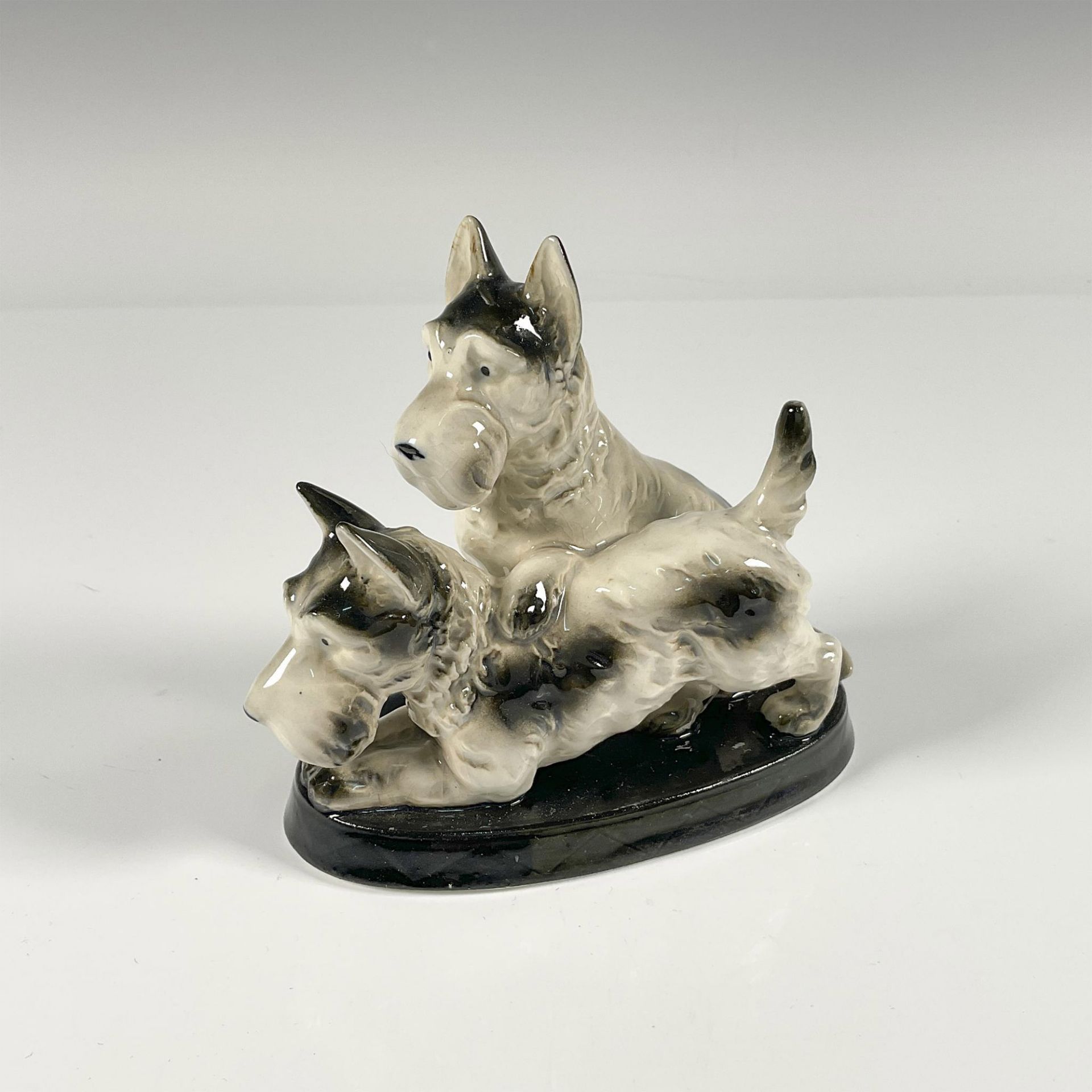 Marutomoware Japanese Scotties Terrier Figurine