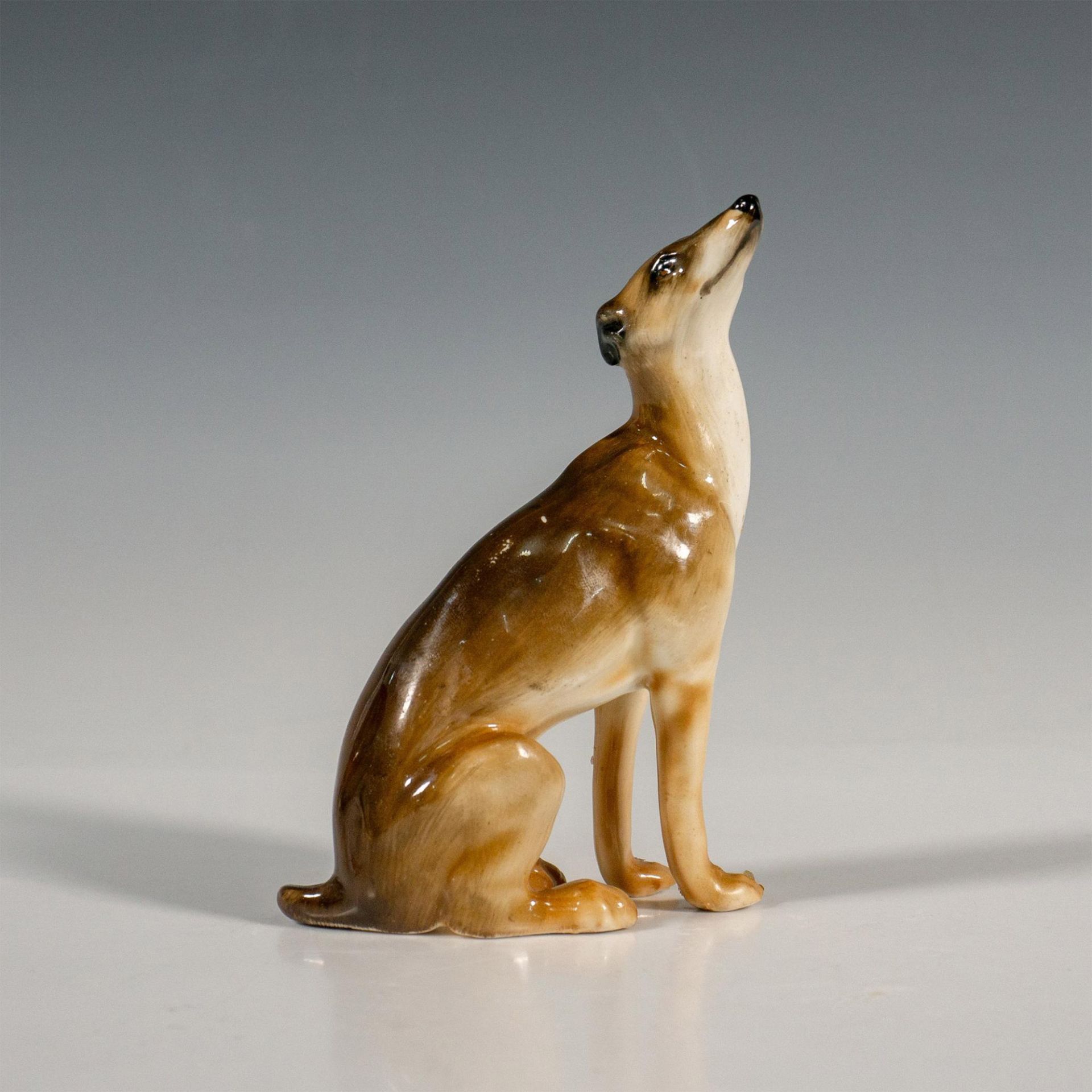 Greyhound Seated - HN890 - Royal Doulton Animal Figurine - Bild 5 aus 8