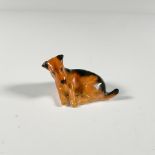Mini Airedale Terrier - Royal Doulton Animal Figurine