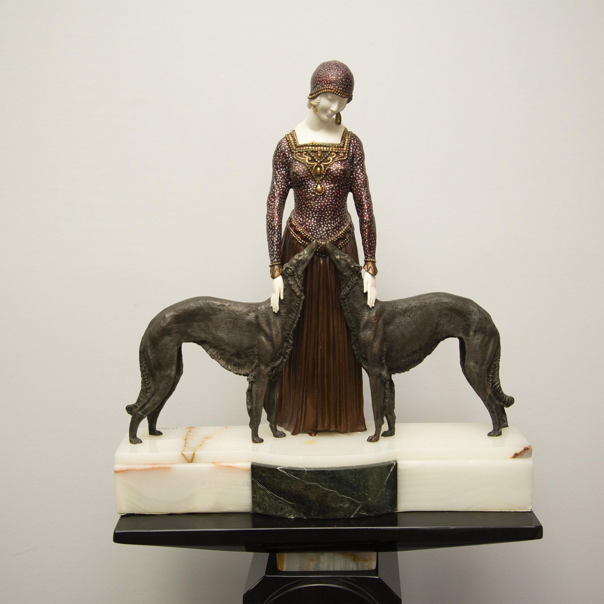 Chiparus Art Deco Bronze Woman Borzoi Dogs Sculpture - Bild 2 aus 10