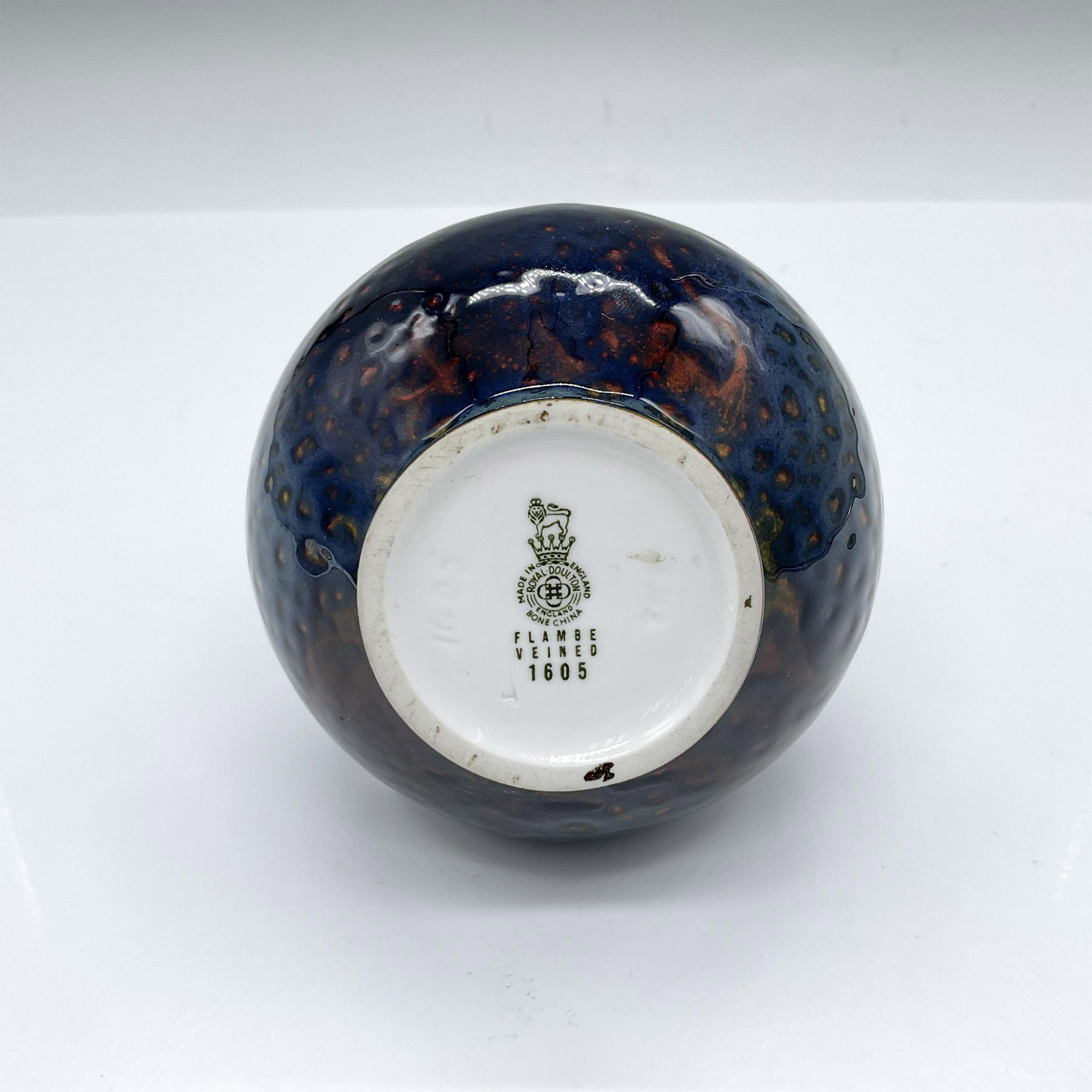 Royal Doulton Bone China Flambe Veined Vase, 1605 - Image 3 of 3