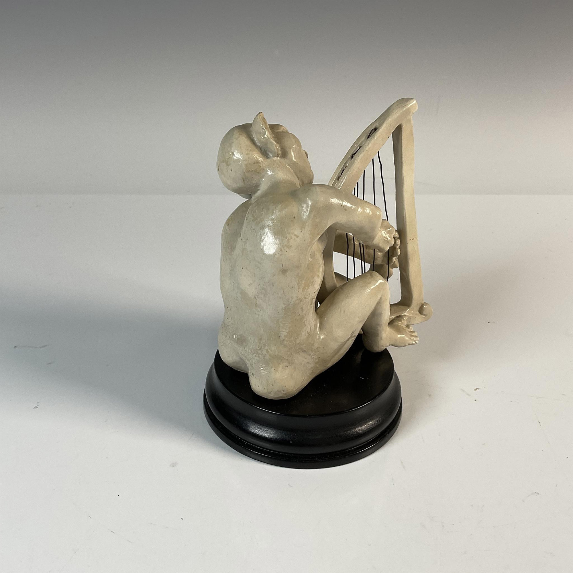 Martin Brothers by Robert Wallace Martin Imp Music Figurine - Bild 2 aus 3