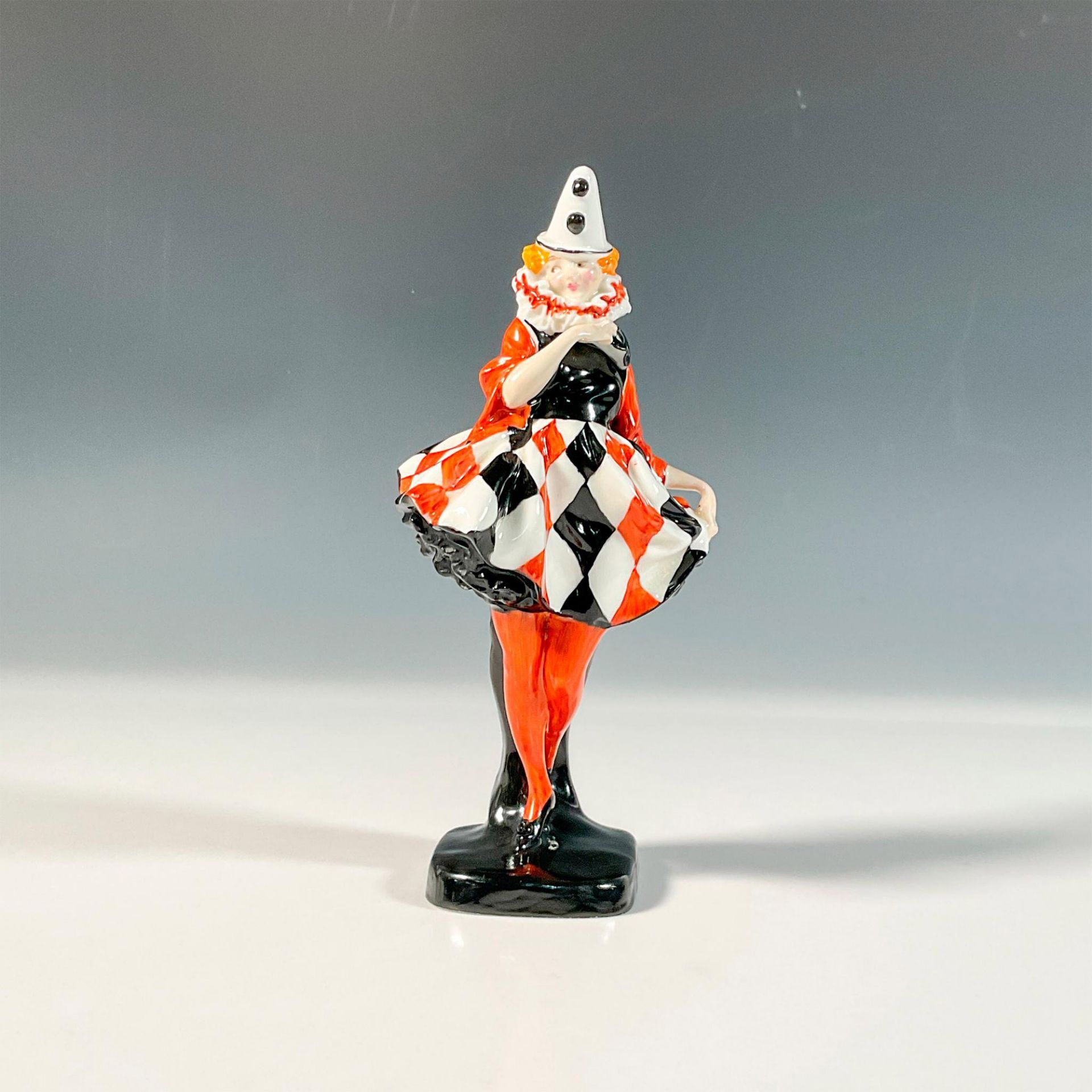 Pierrette HN643, Rare - Royal Doulton Figurine