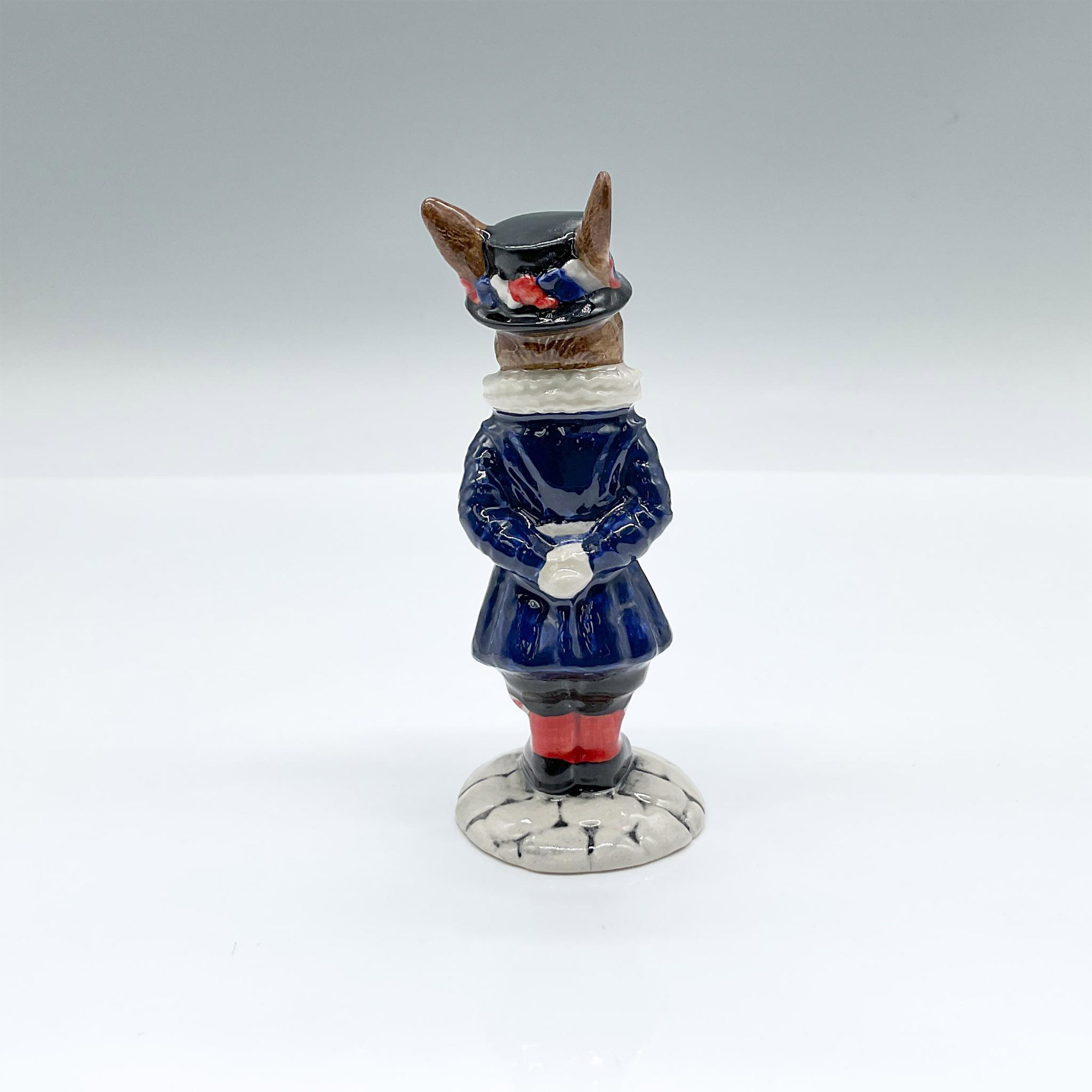 Royal Doulton Bunnykins Prototype Figurine, Beefeater - Bild 2 aus 3