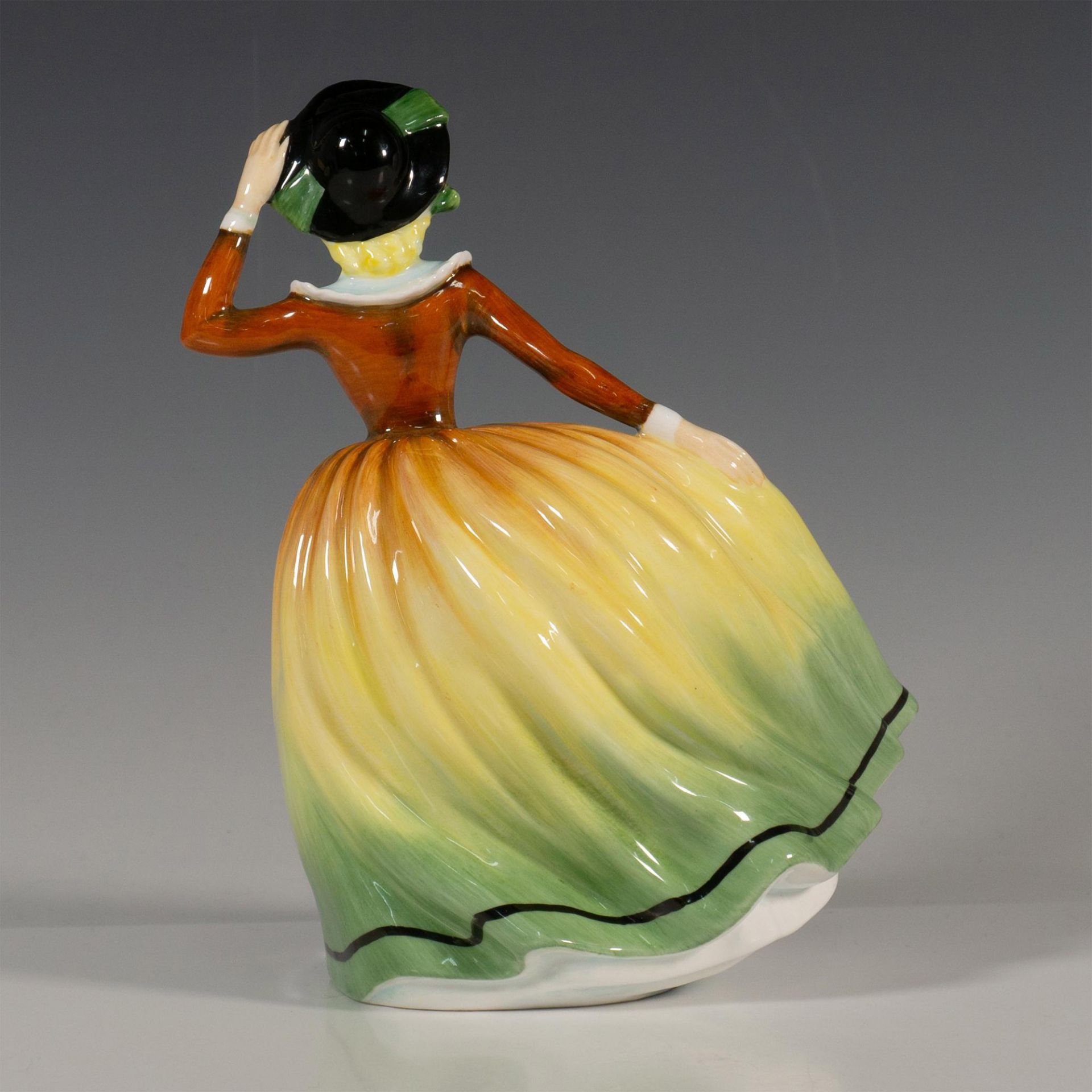 Mary HN3903, Colorway - Royal Doulton Figurine - Image 3 of 4