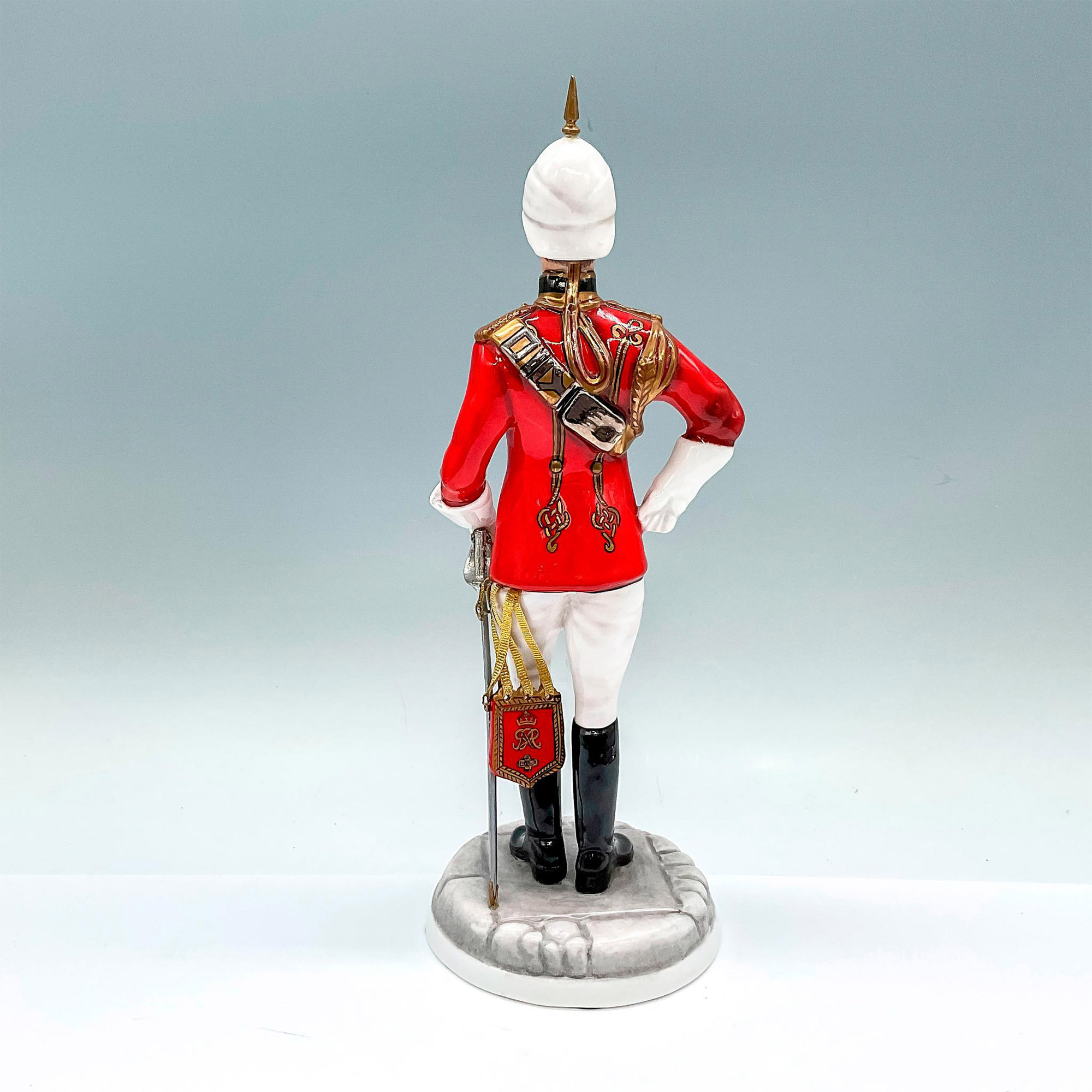 Michael Sutty Figurine, Governors Bodyguard, Madras - Image 2 of 3