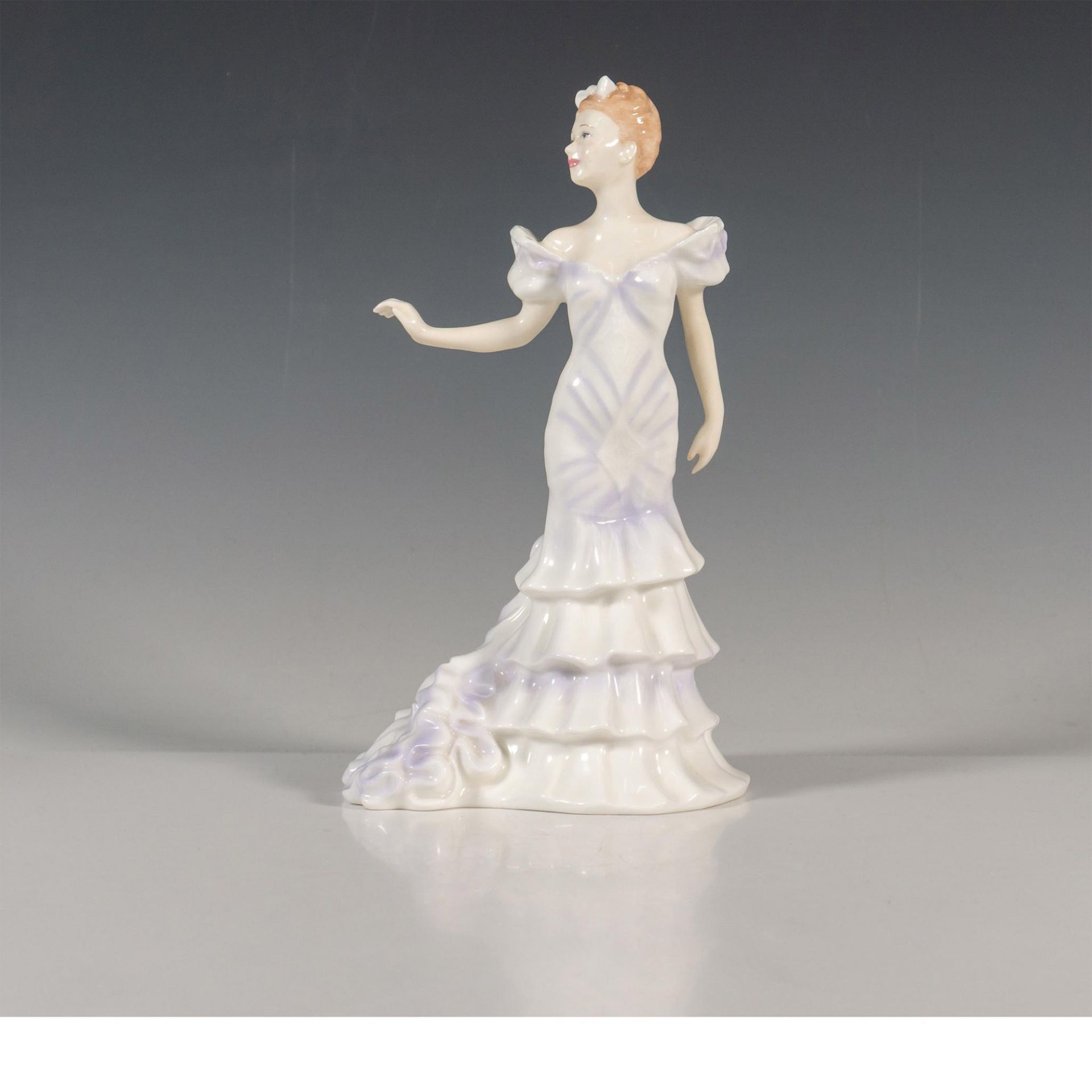 Centre Stage HN3861 Colorway - Royal Doulton Figurine - Bild 2 aus 4