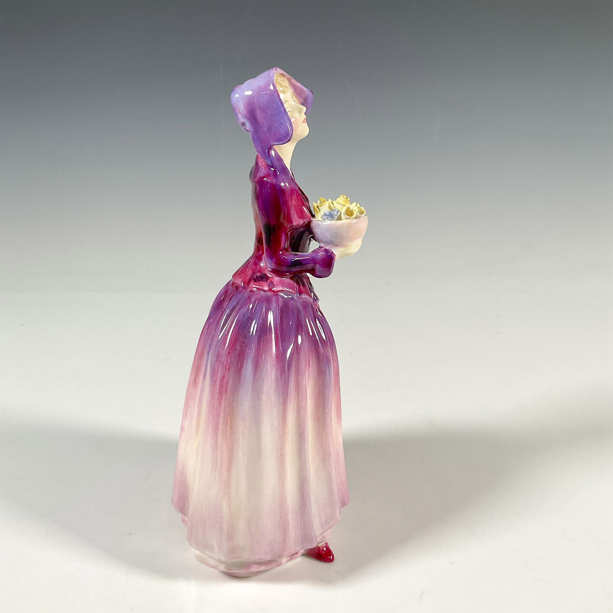 Dorcas HN1558 - Royal Doulton Figurine - Image 2 of 5
