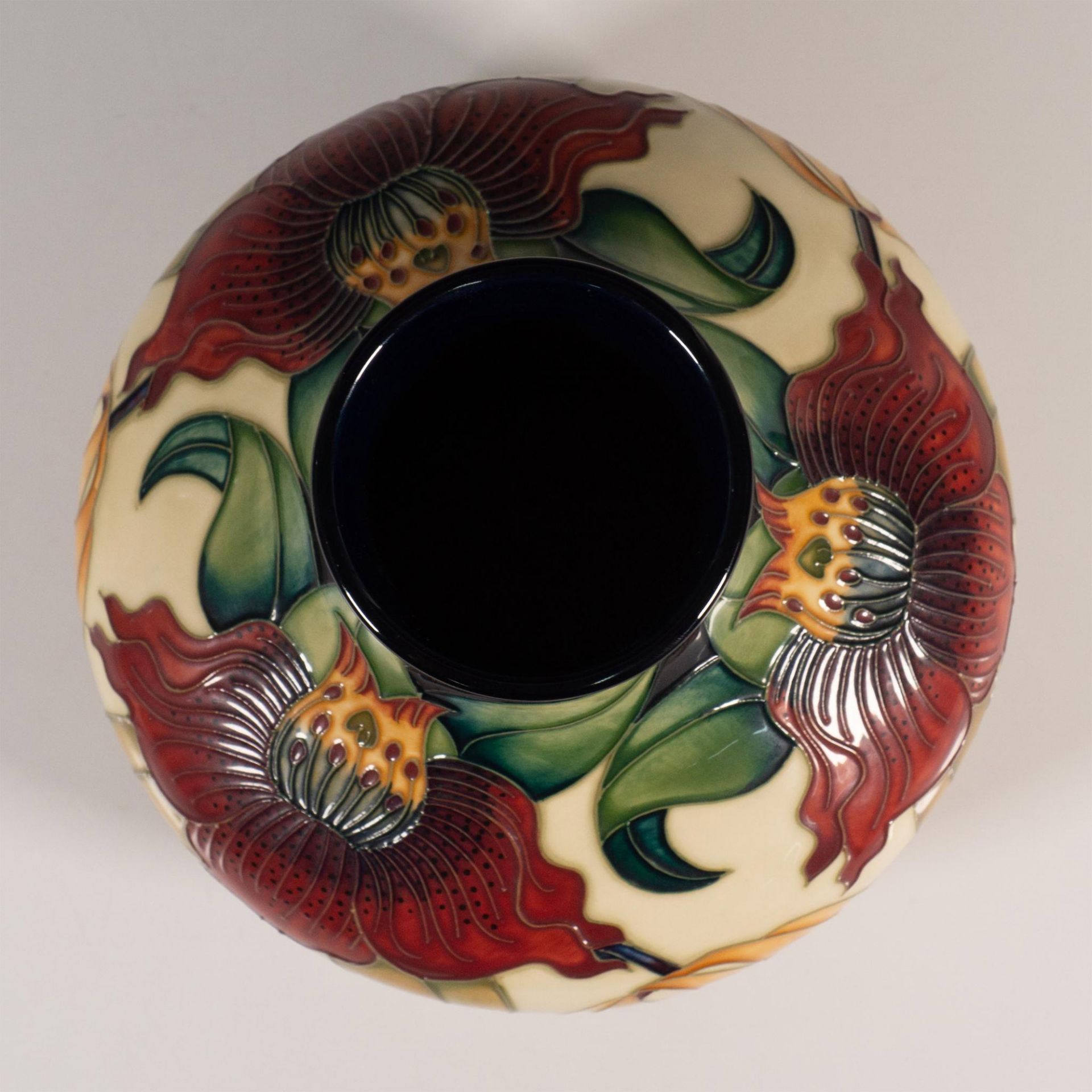 Moorcroft Pottery Anna Lily Squat Vase - Bild 5 aus 5