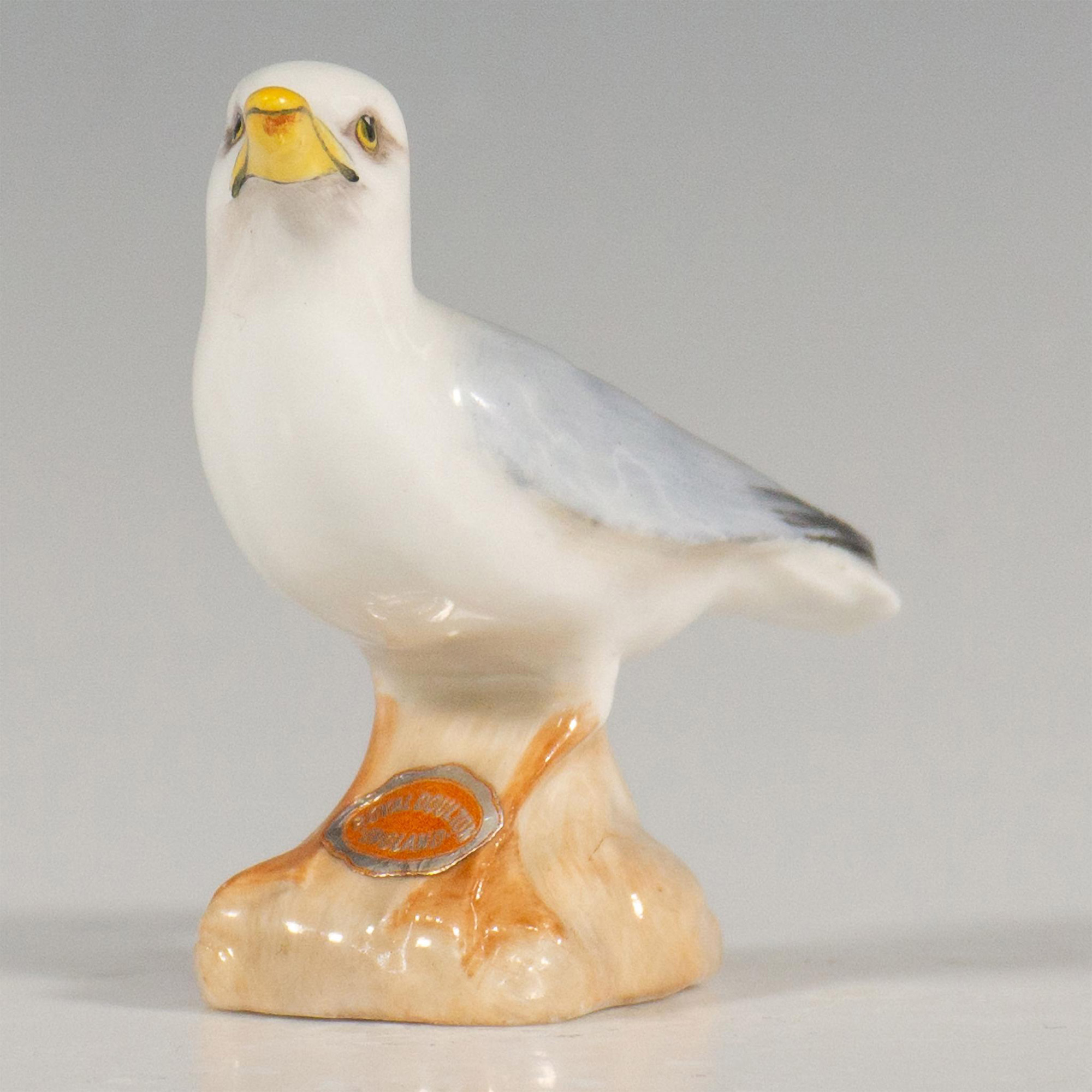 Royal Doulton Porcelain Bird Figurine, Seagull HN2574