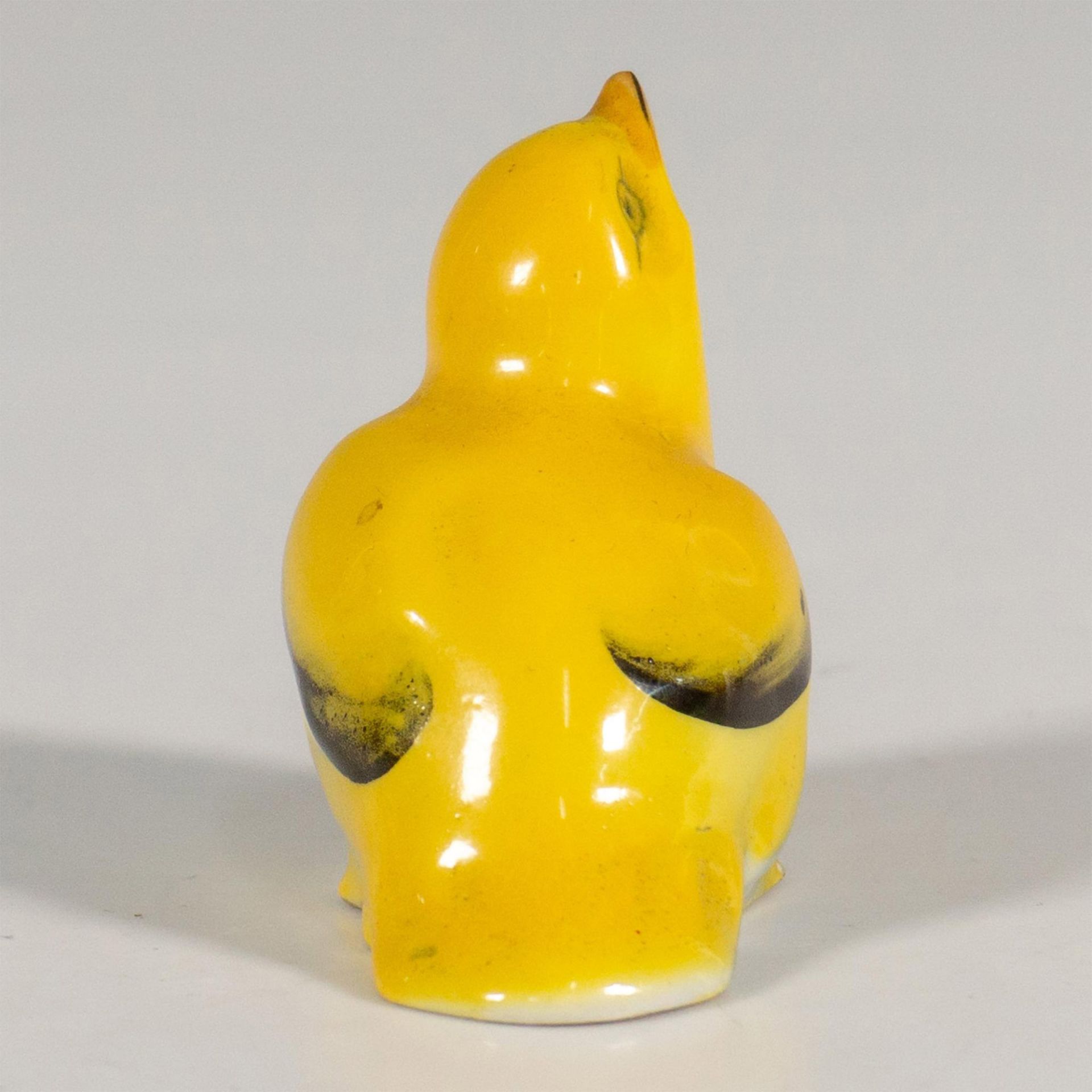 Royal Doulton Porcelain Bird Figurine, Fledgling HN145C - Image 3 of 5
