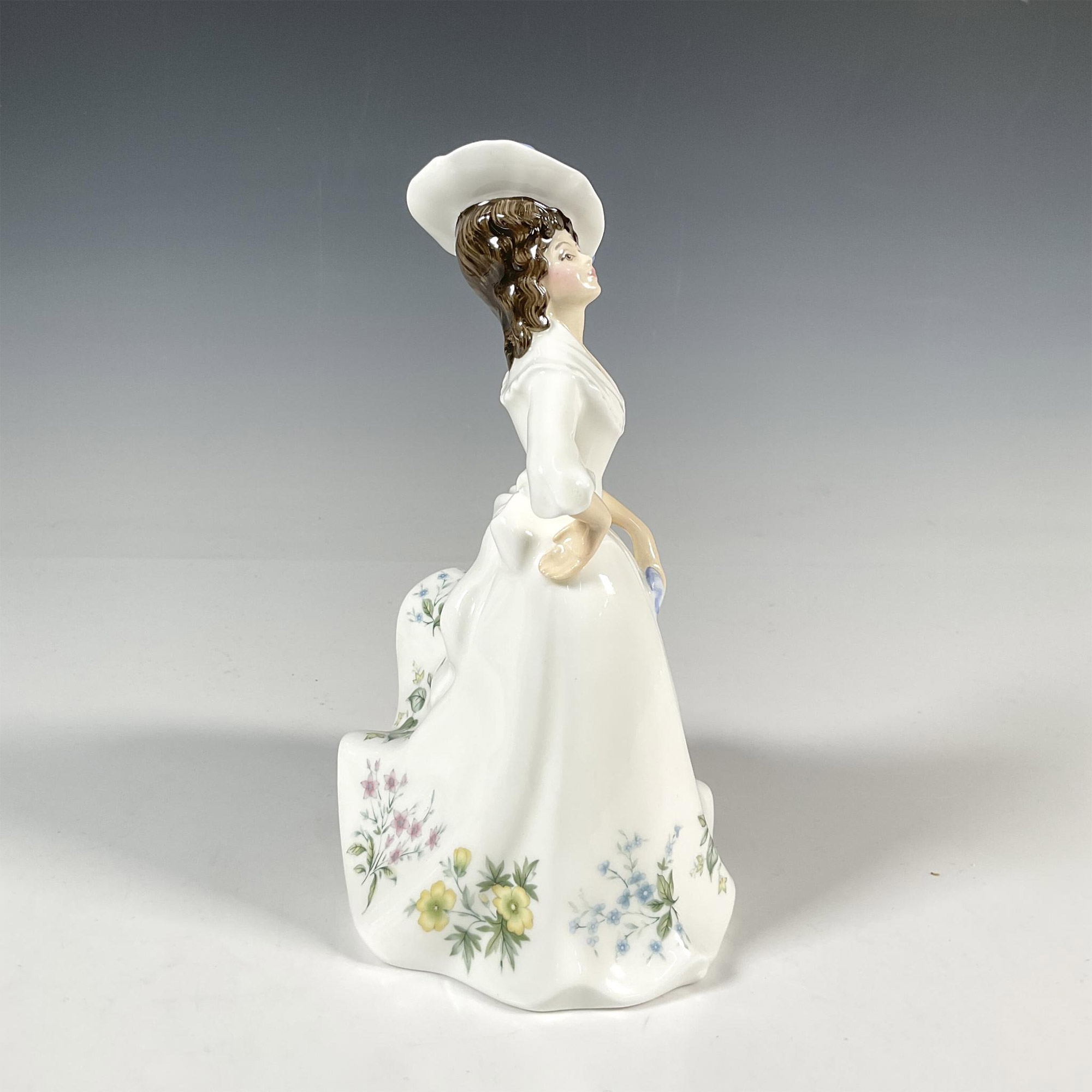 Adele HN2480 - Royal Doulton Figurine - Image 2 of 5