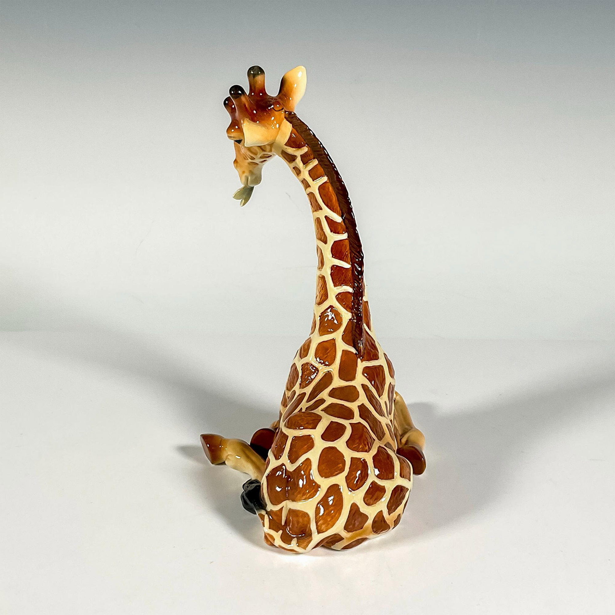 Franz Collection Porcelain Mother Giraffe Figurine - Image 2 of 4