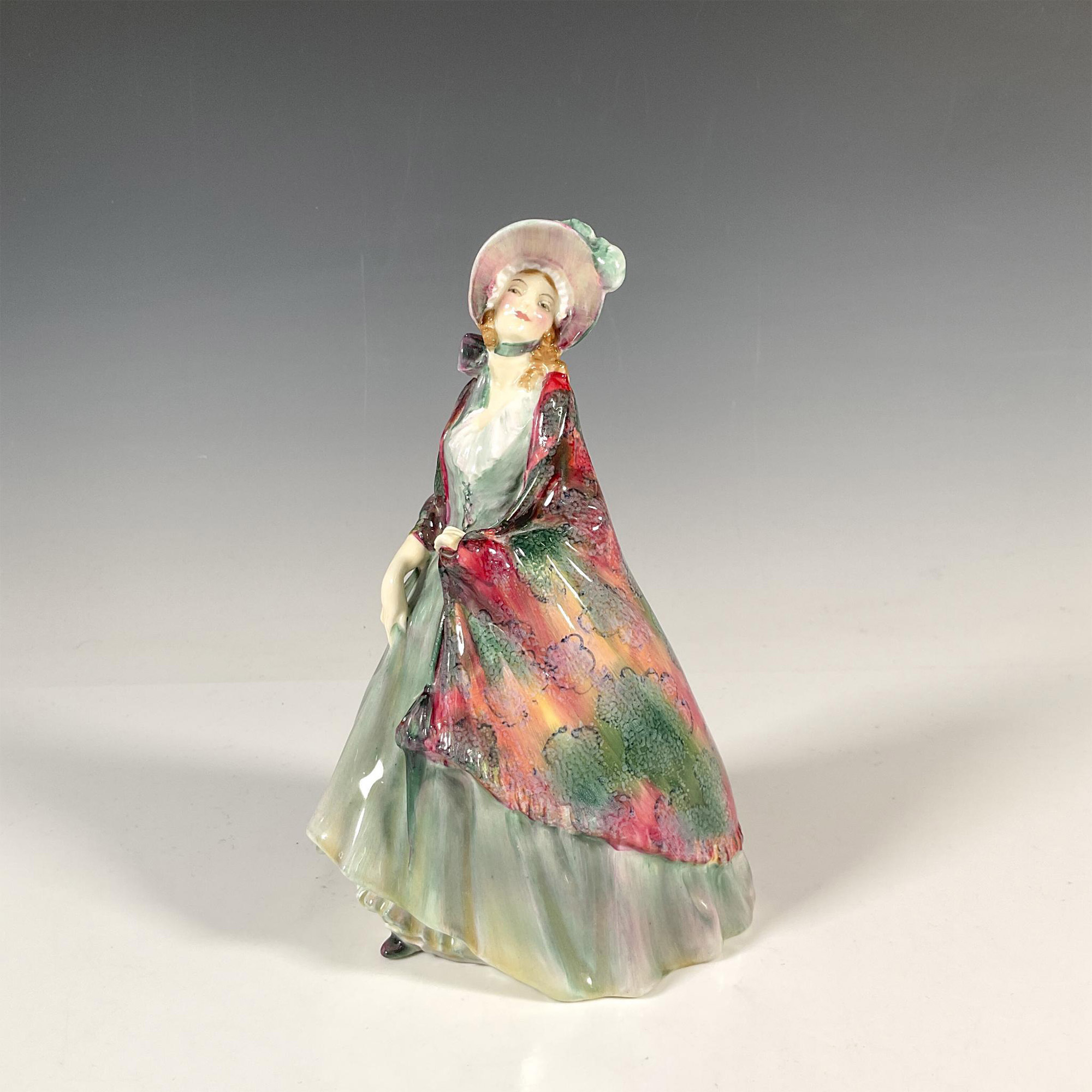 Paisley Shawl HN1739 - Royal Doulton Figurine