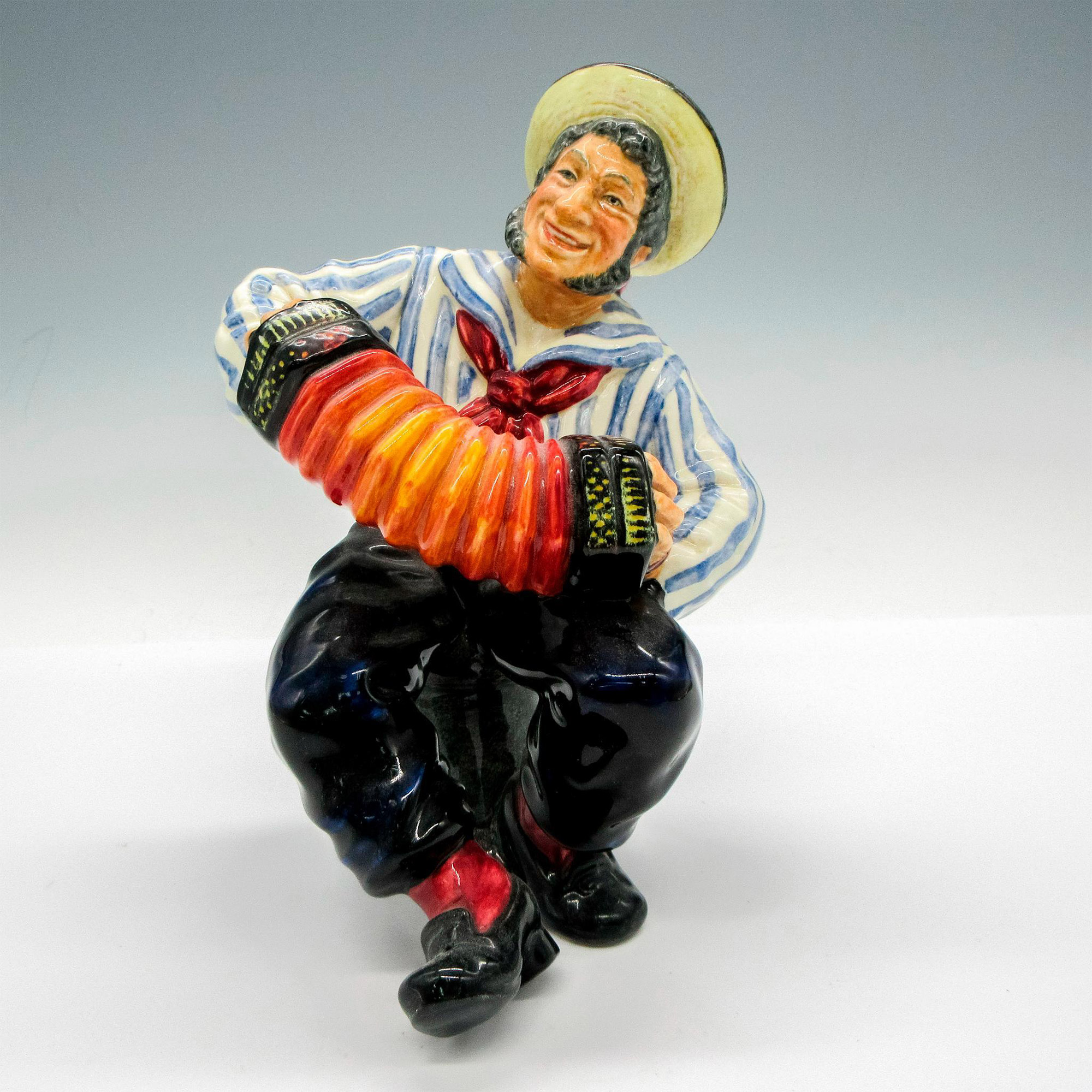 Jolly Sailor HN2172 - Royal Doulton Figurine