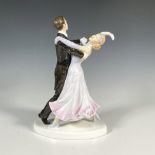 Fox Trot HN5445 - Royal Doulton Figurine Dance Collection