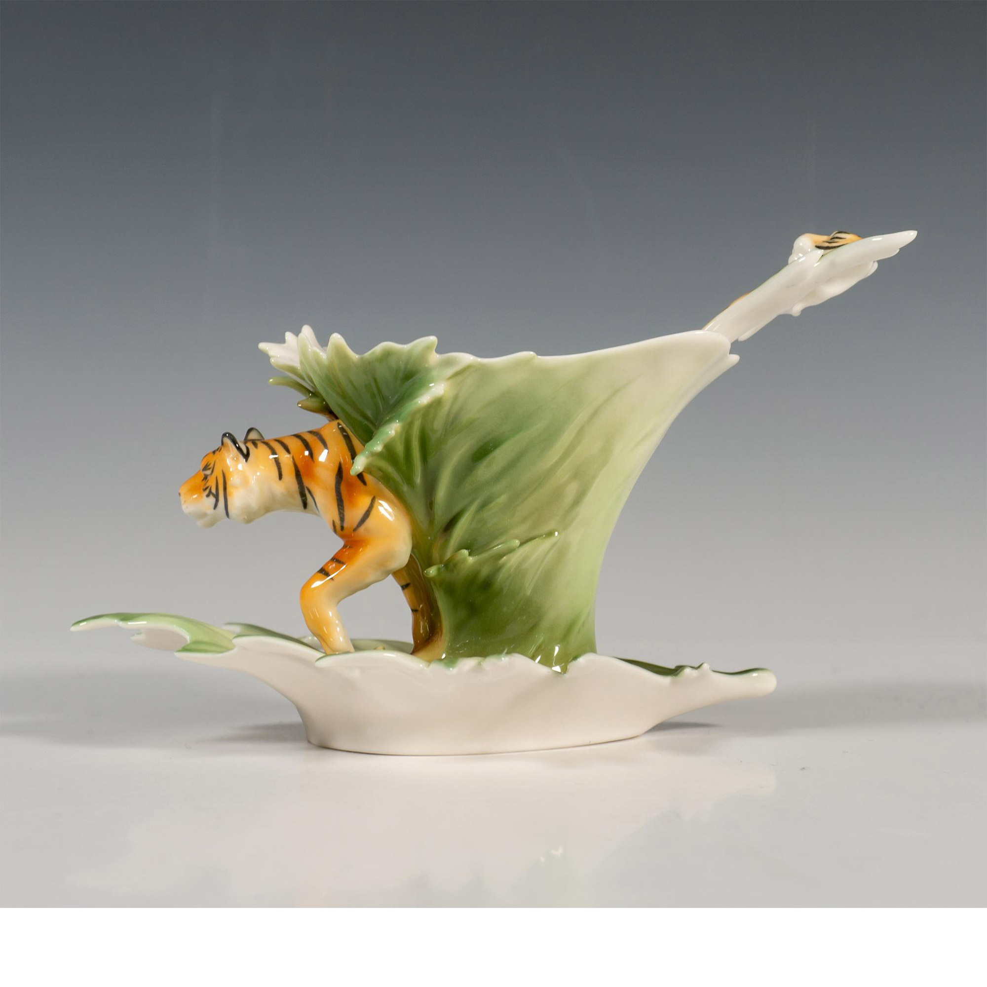 3pc Franz Collection Porcelain Tea Cup And Saucer, FZ00449 - Image 3 of 5