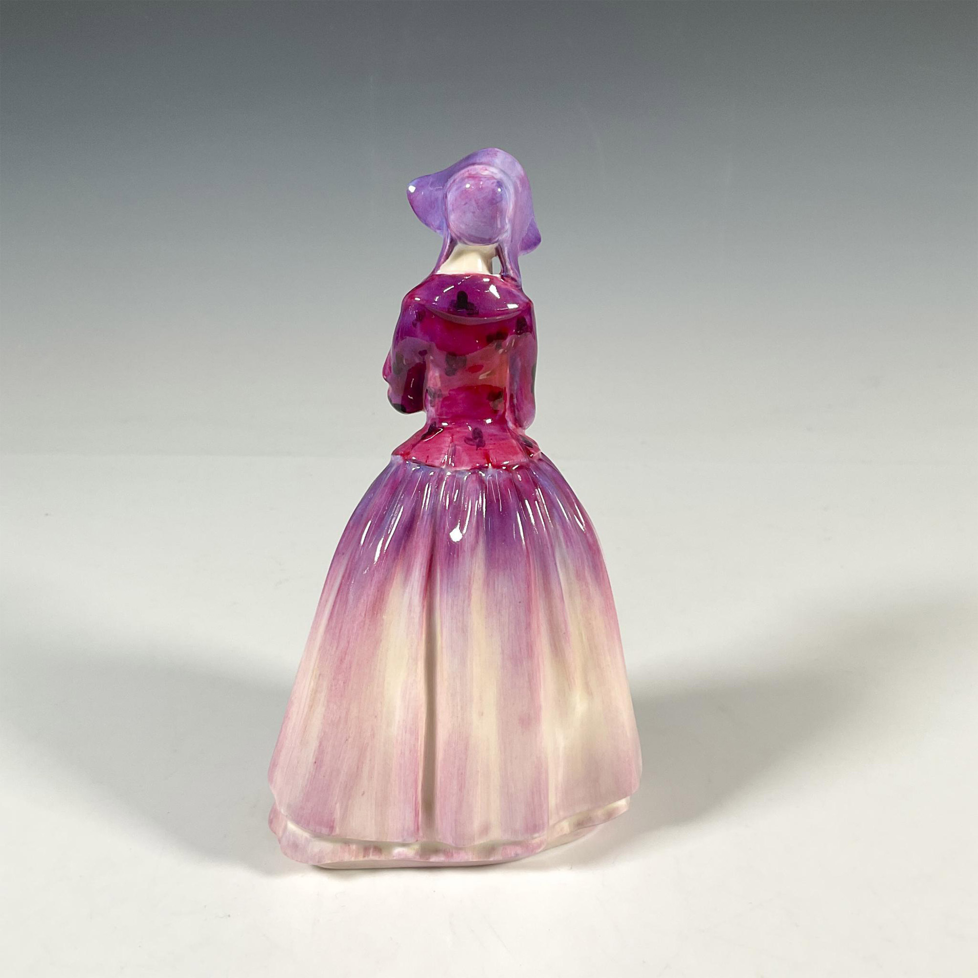 Dorcas HN1558 - Royal Doulton Figurine - Image 3 of 5