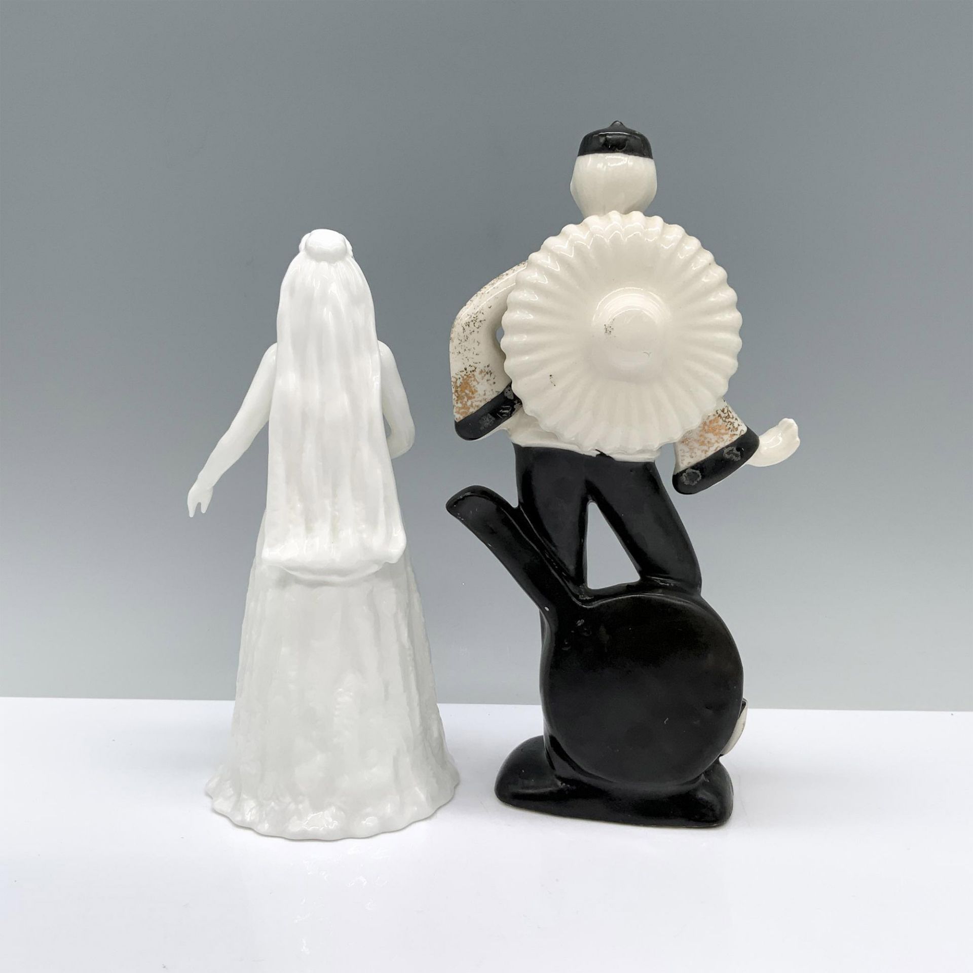 2pc Wedgwood Bride Figurine and Japanese Figurines - Image 2 of 3