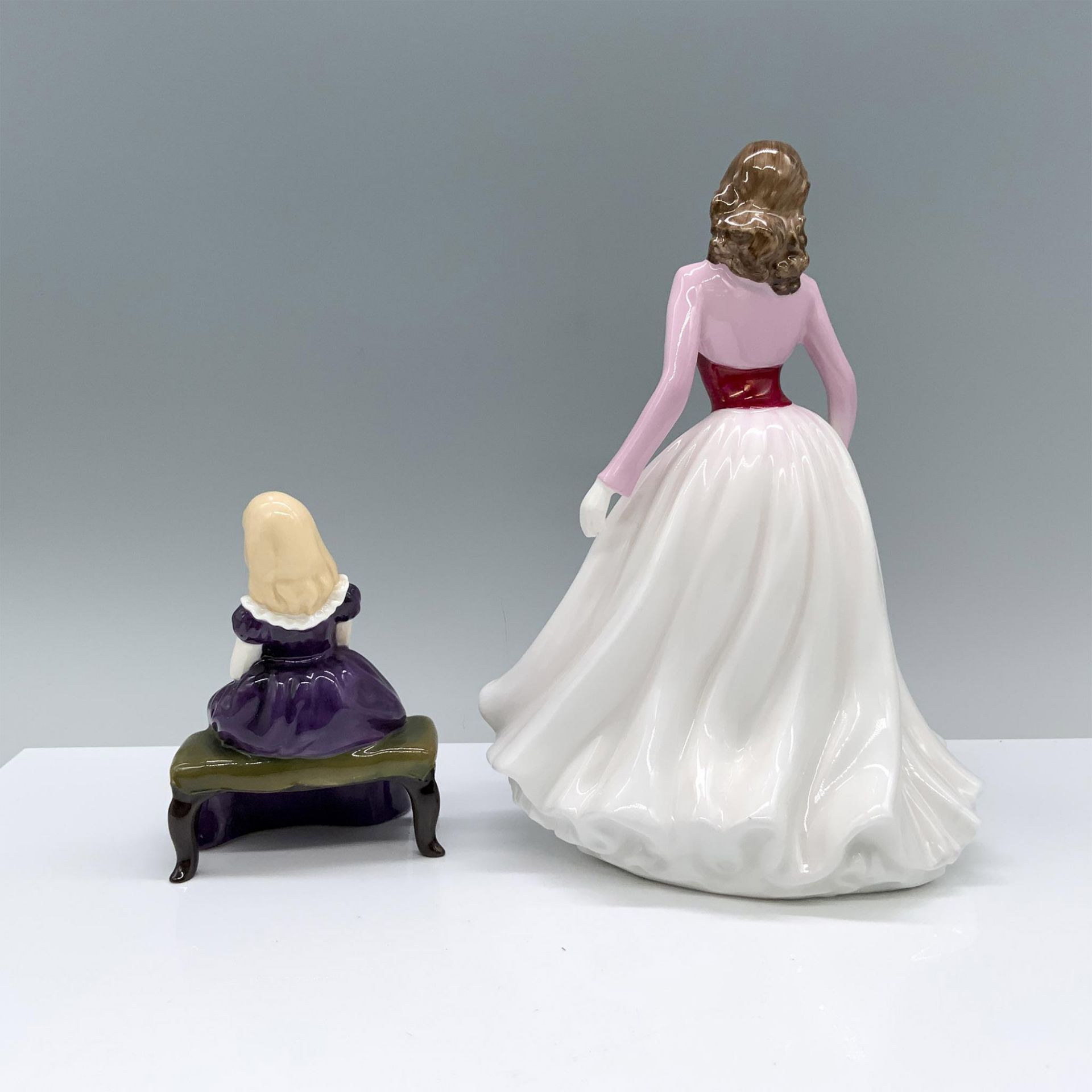 2pc Royal Doulton Figurines, Affection HN2236, Pink HN4606 - Bild 2 aus 3