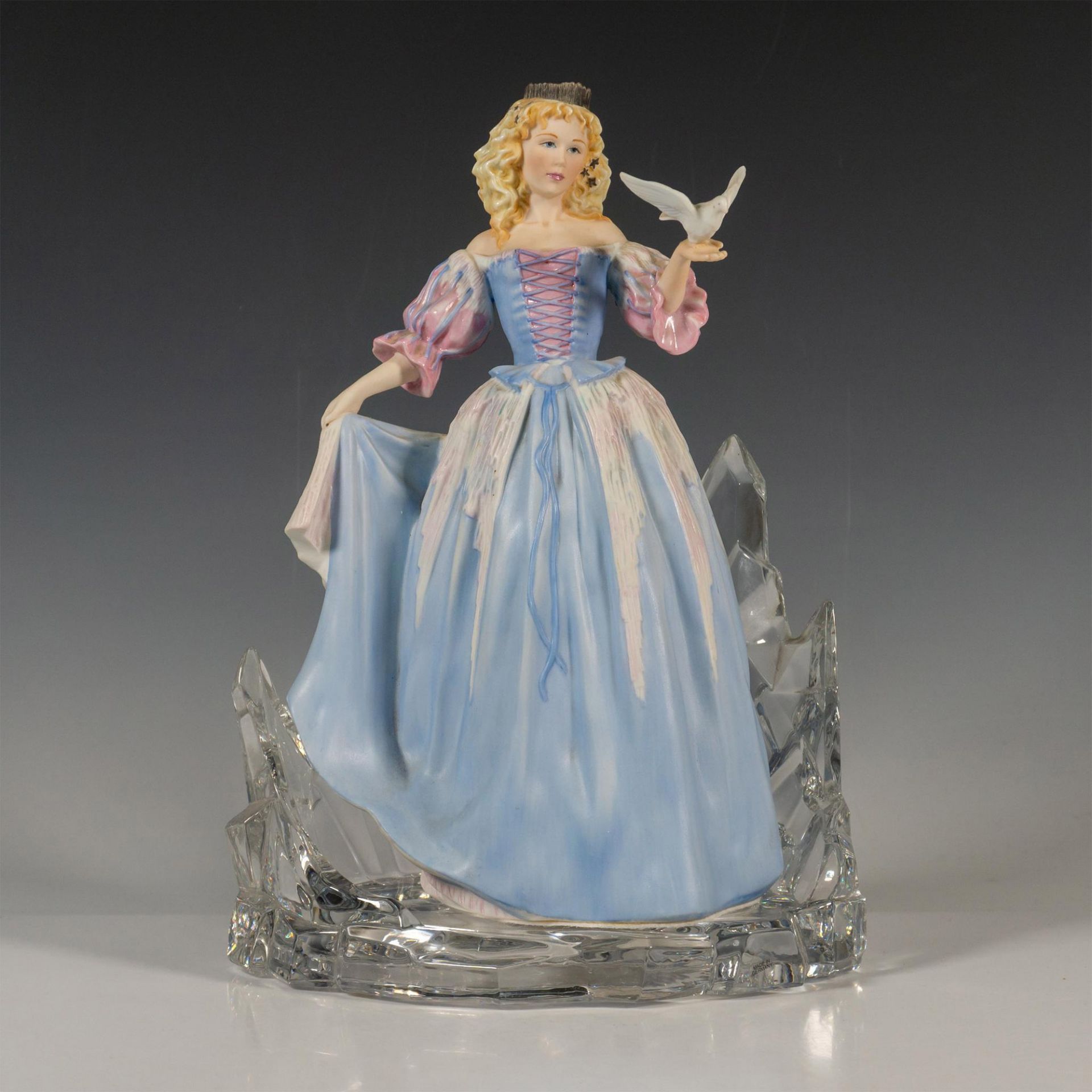 2pc House of Faberge Figurine, Princess Of The Ice Palace
