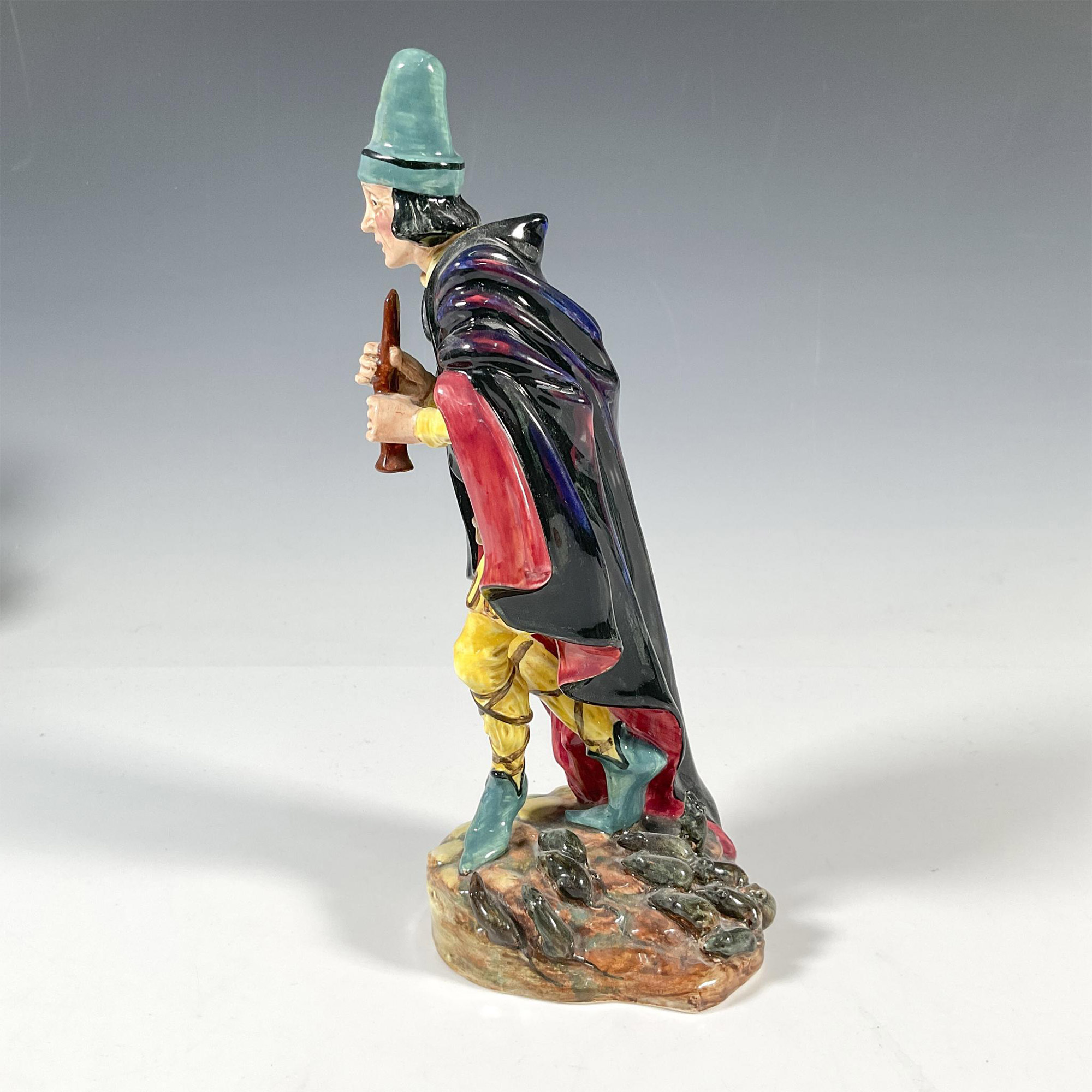 Pied Piper HN2102 - Royal Doulton Figurine - Image 2 of 5