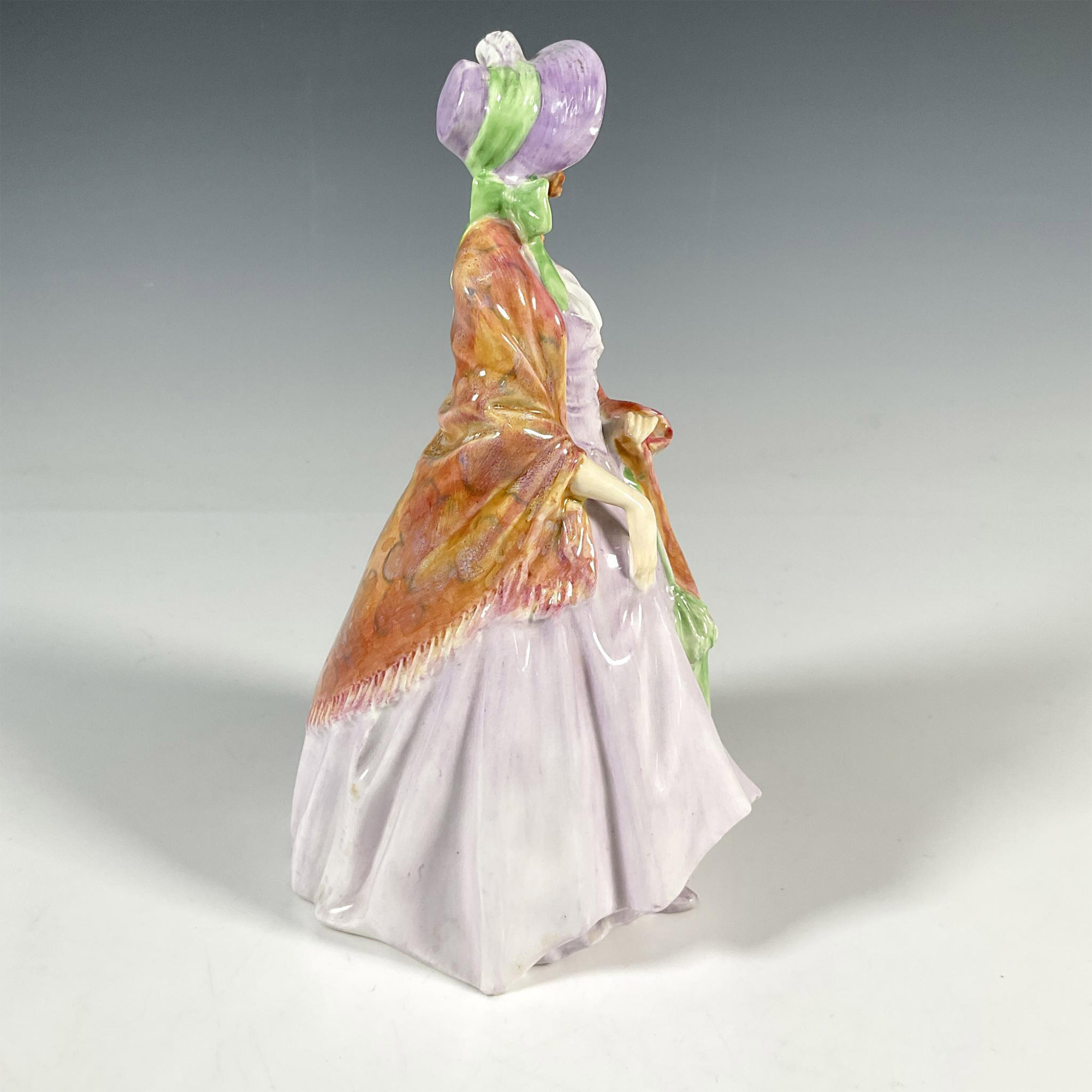Paisley Shawl HN1392 - Royal Doulton Figurine Colorway - Image 4 of 5